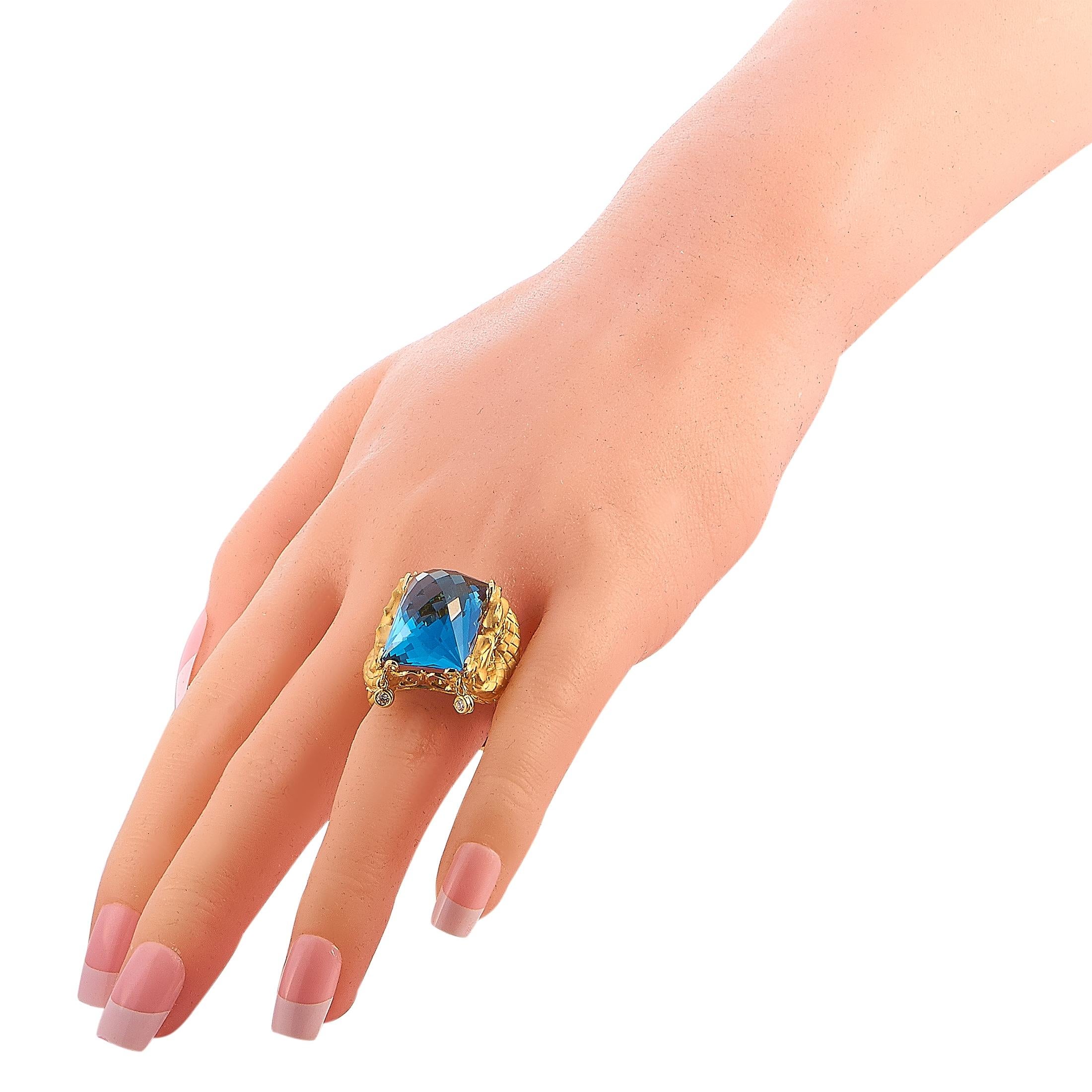 Carrera y Carrera Nanking 18 Karat Gold 0.20 Carat Diamond and Blue Topaz Ring 1