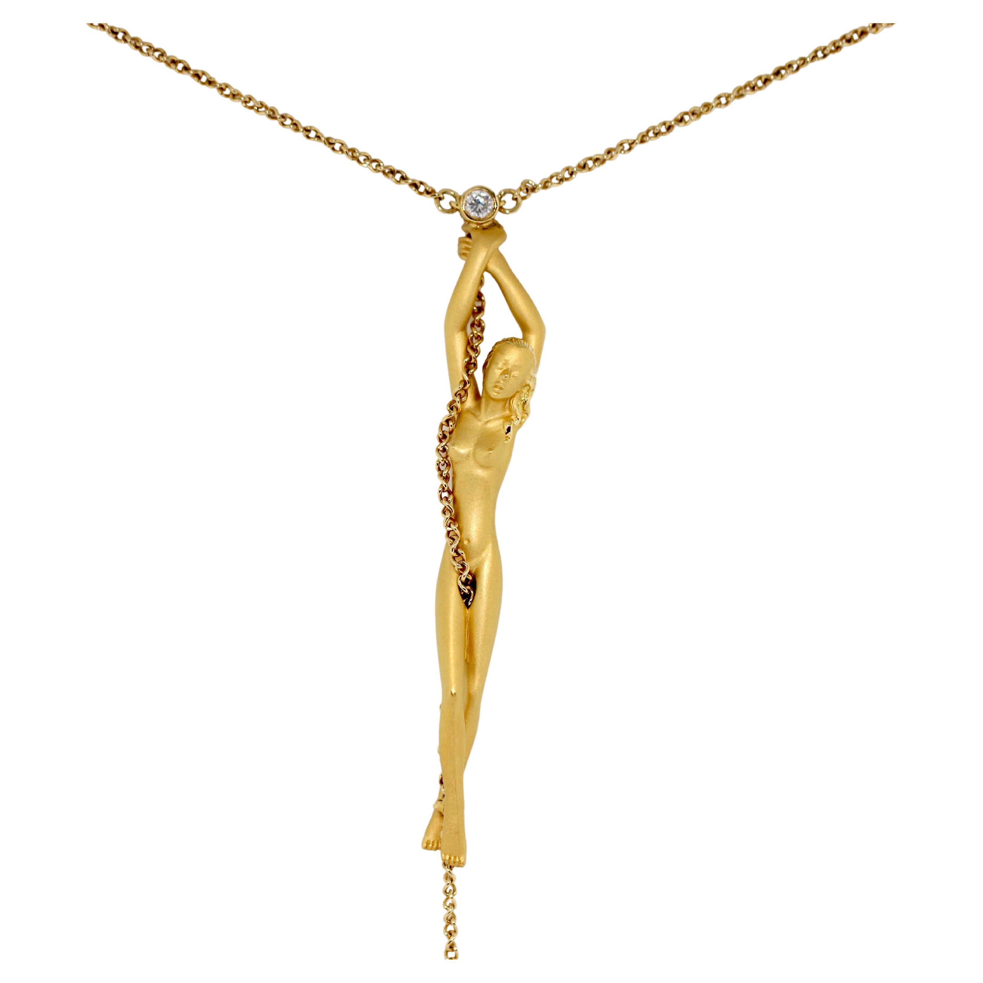 Carrera y Carrera Halskette mit Anhänger, nackte Frau, 18 Karat Gold mit Diamant im Angebot
