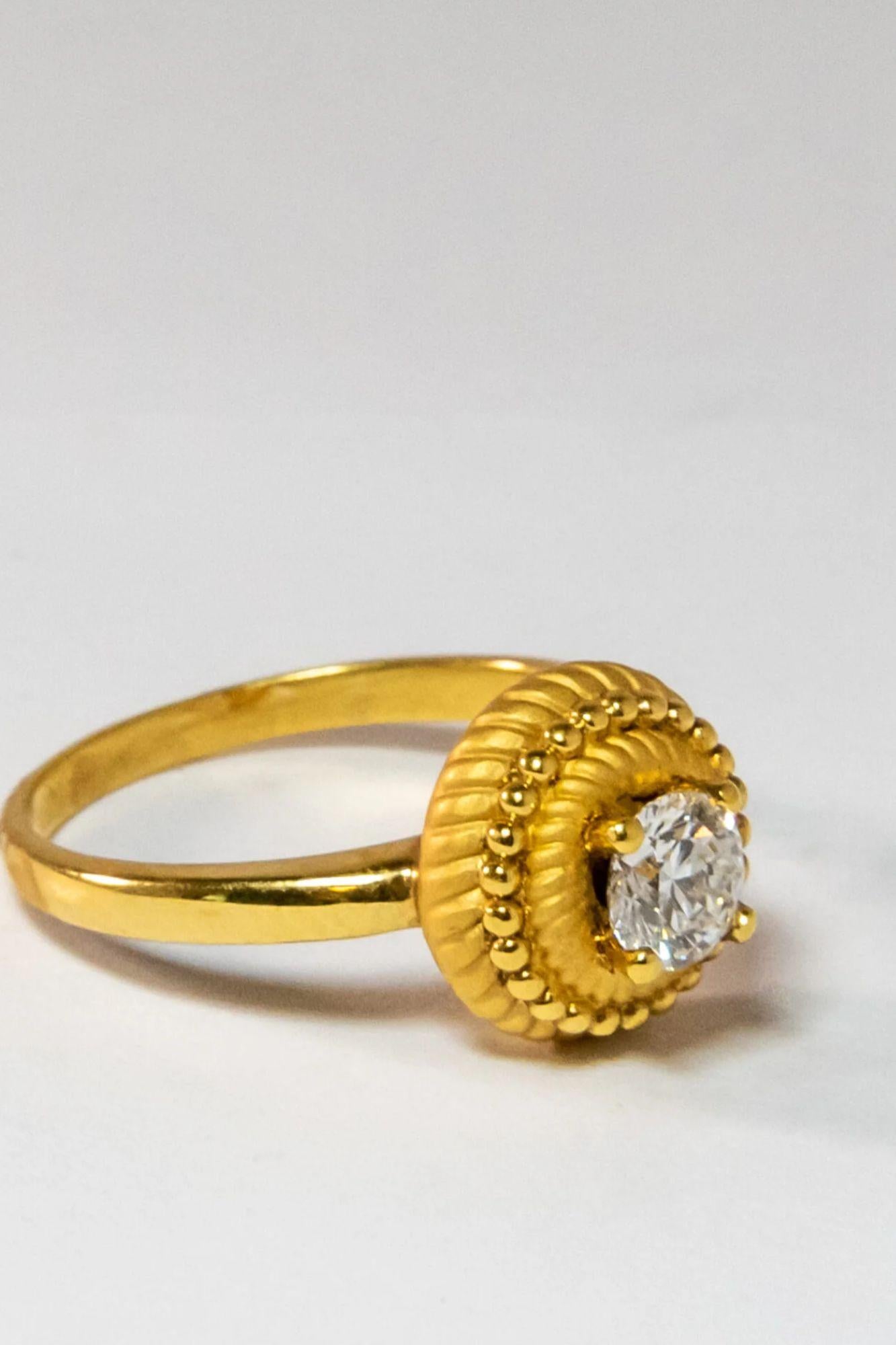 Carrera Y Carrera Pasodoble Bague en or jaune avec diamants 0,50 carat Neuf - En vente à North Miami Beach, FL