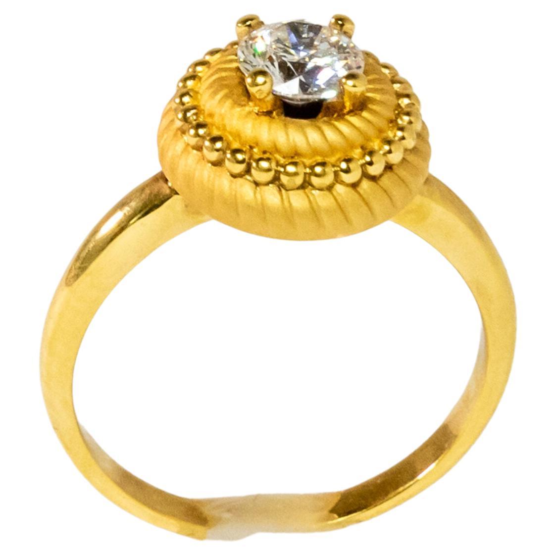 Carrara Y Carrara Pasodoble 18k Yellow Gold Diamond Ring, 10076377 For Sale