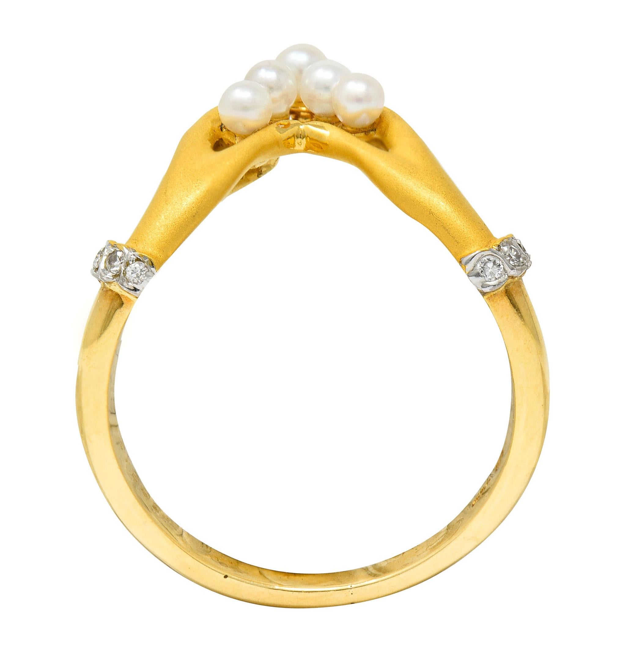 Carrera Y Carrera Pearl Diamond 18 Karat Gold Las Manos Band Ring 3