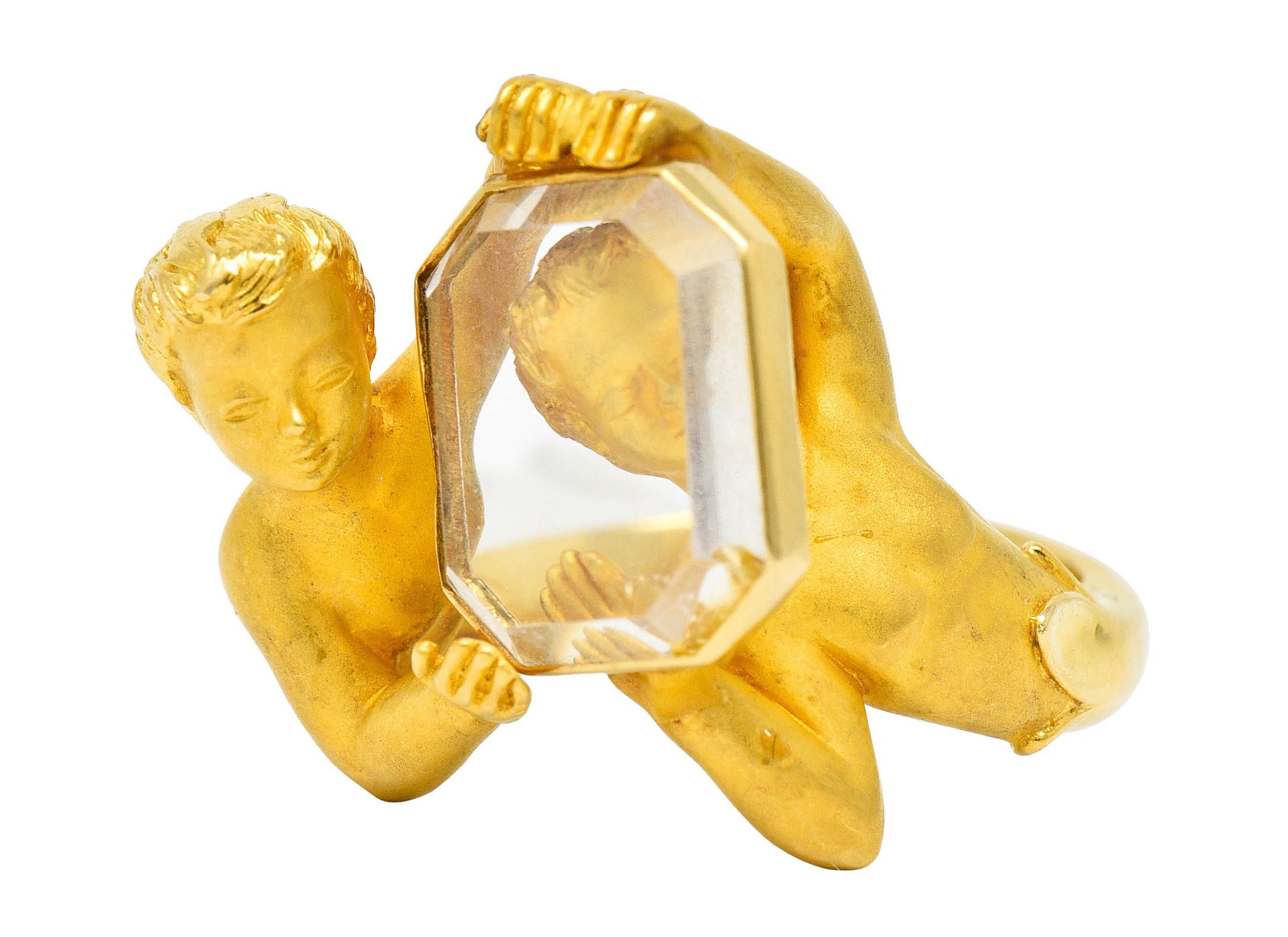 Carrera Y Carrera Rock Crystal 18 Karat Gold Cherubic Ring In Excellent Condition In Philadelphia, PA