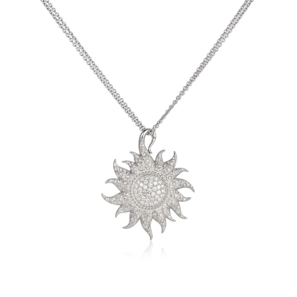 Carrera Y Carrera Sol y Sombra Diamond Sun Necklace In Excellent Condition For Sale In London, GB