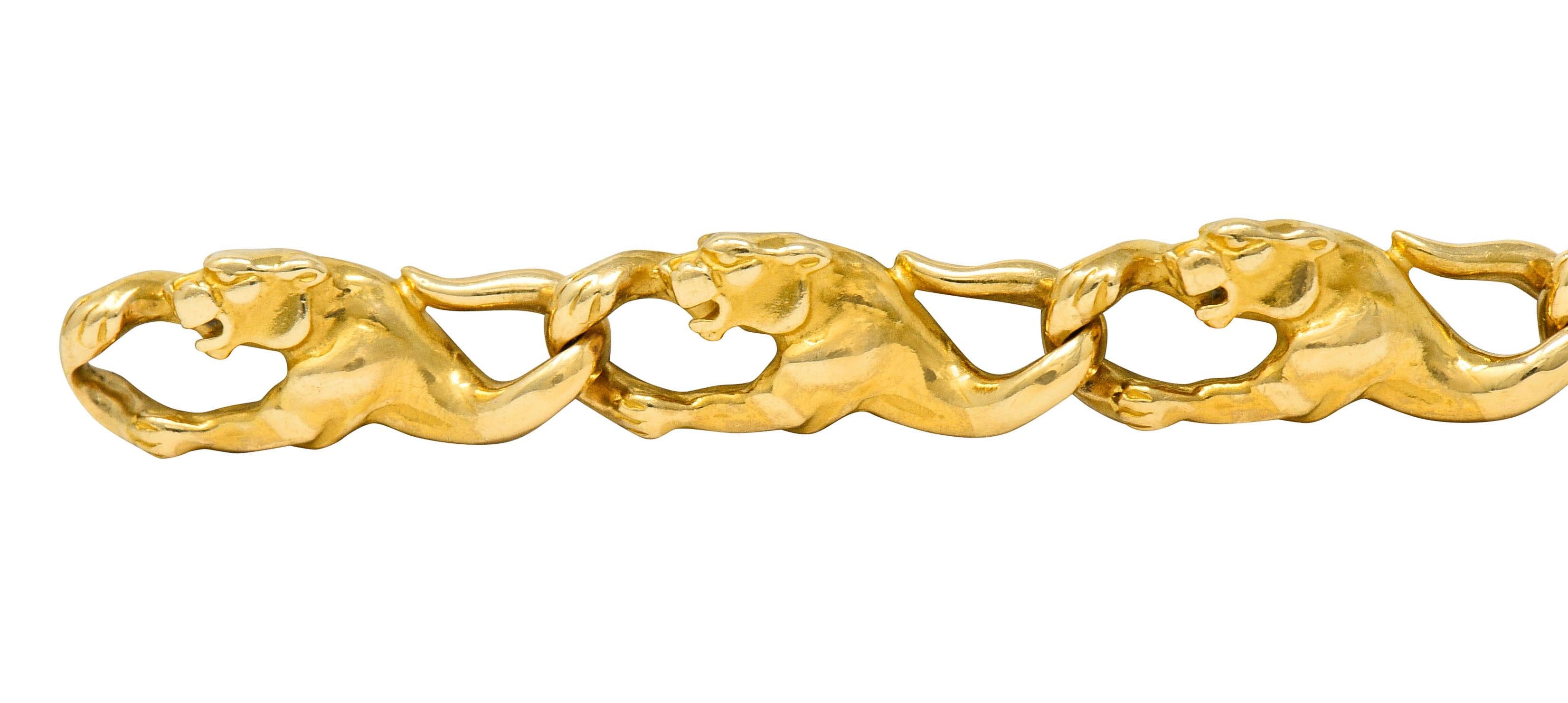 Contemporary Carrera Y Carrera Vintage 18 Karat Yellow Gold Panther Link Bracelet