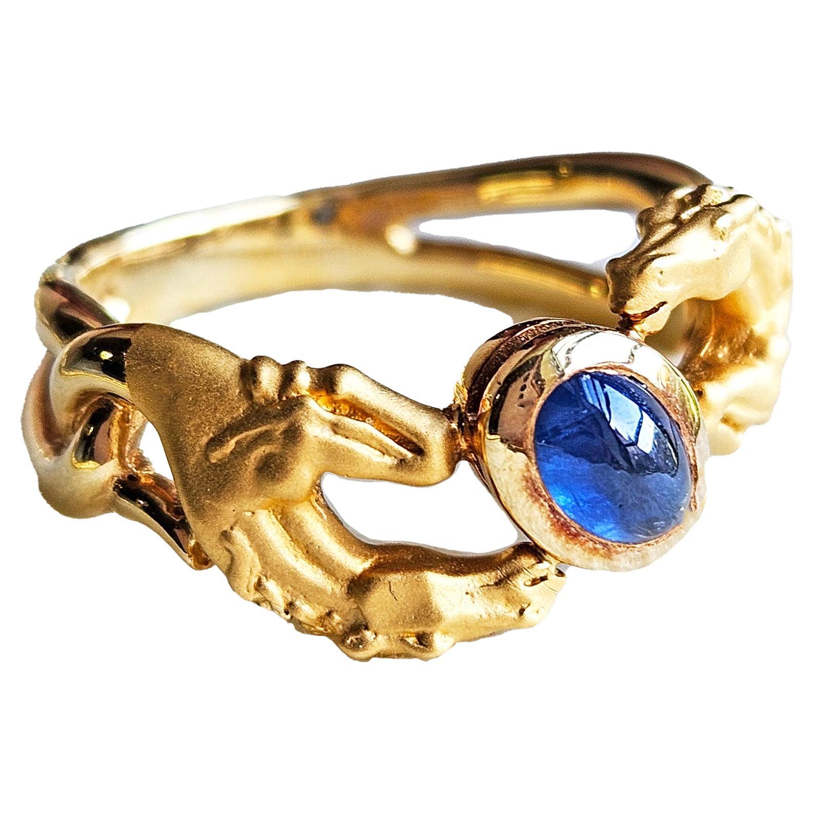 Carrera y Carrera Vintage 18K Yellow Gold Blue Sapphire Double Horse Ring Band For Sale