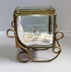 Carriage Formed Jewelry Casket