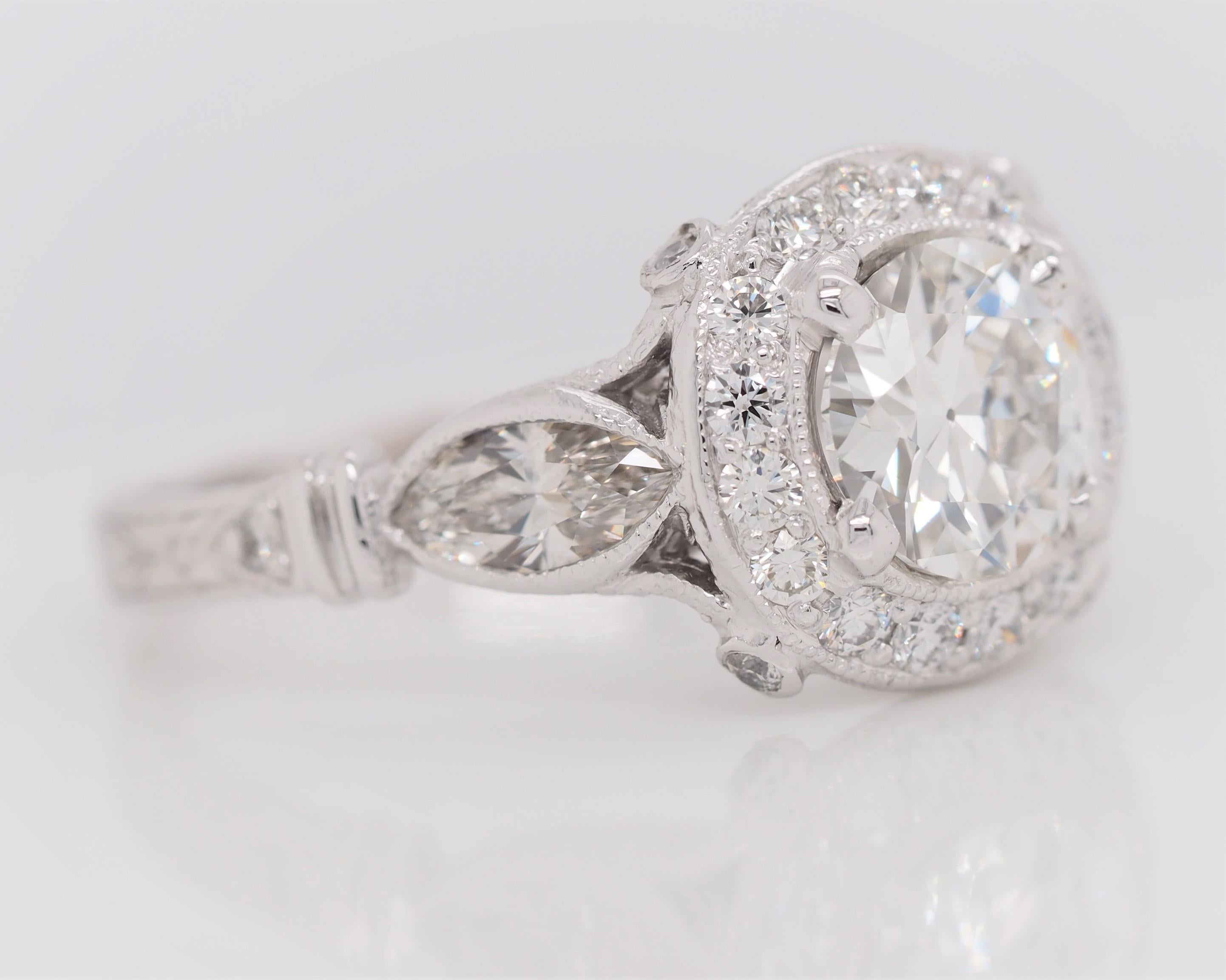 Carrie Underwood Bague de fiançailles halo en platine avec diamants taille ronde de 1,03 carat certifiés GIA en vente 1