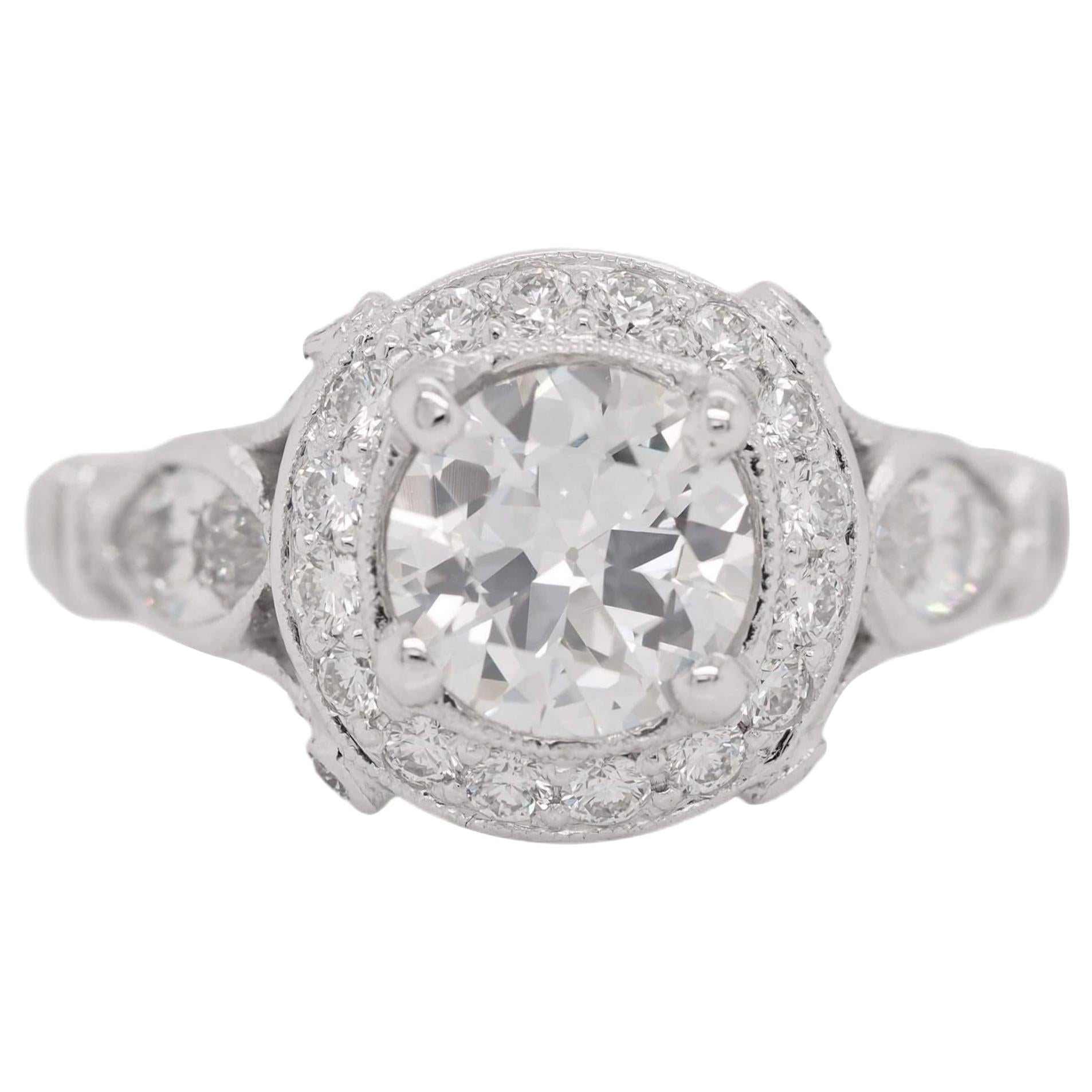 Carrie Underwood Bague de fiançailles halo en platine avec diamants taille ronde de 1,03 carat certifiés GIA en vente