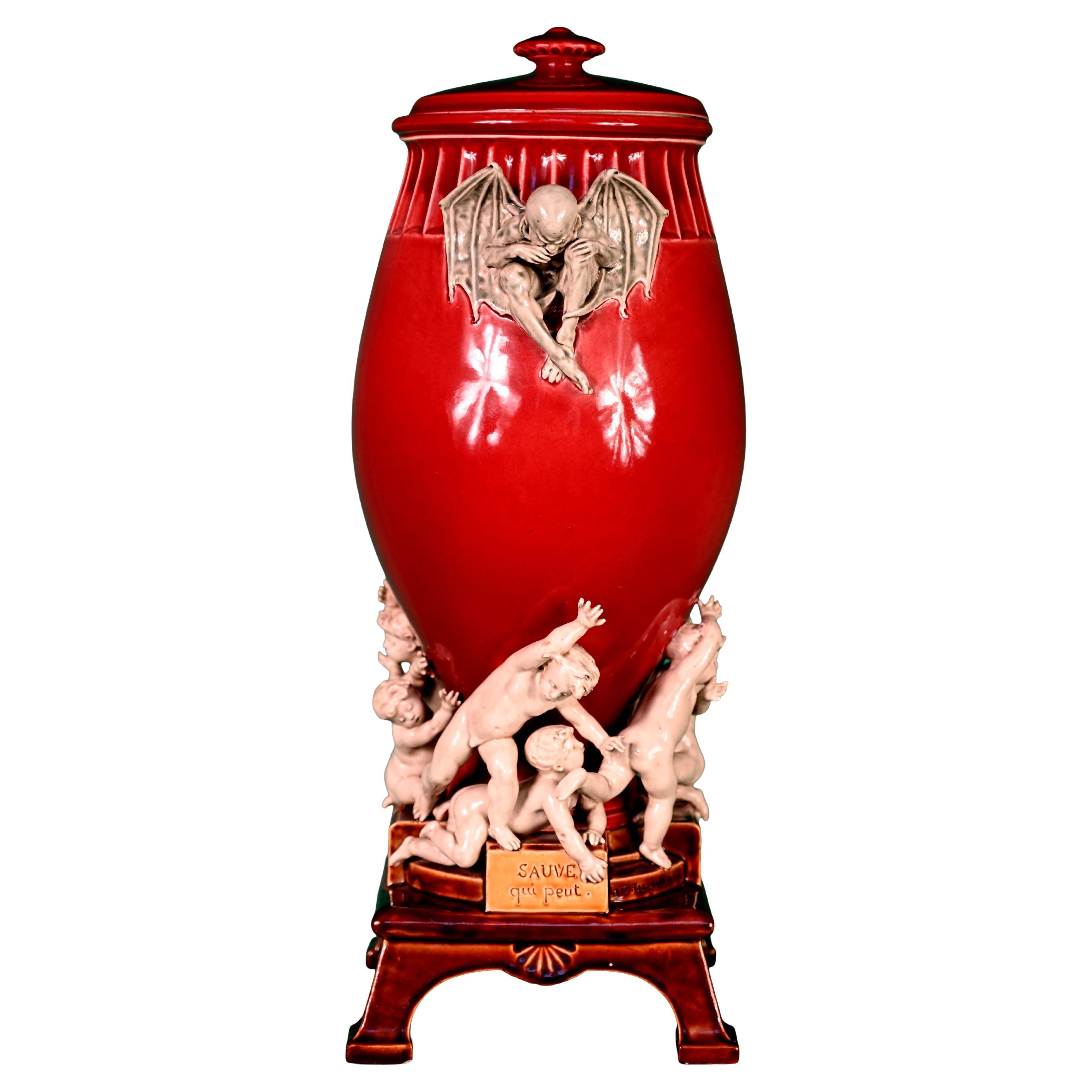 CARRIER-BELLEUSE und CHOISY LE ROI Herstellung, Vase „Sauve qui peut“