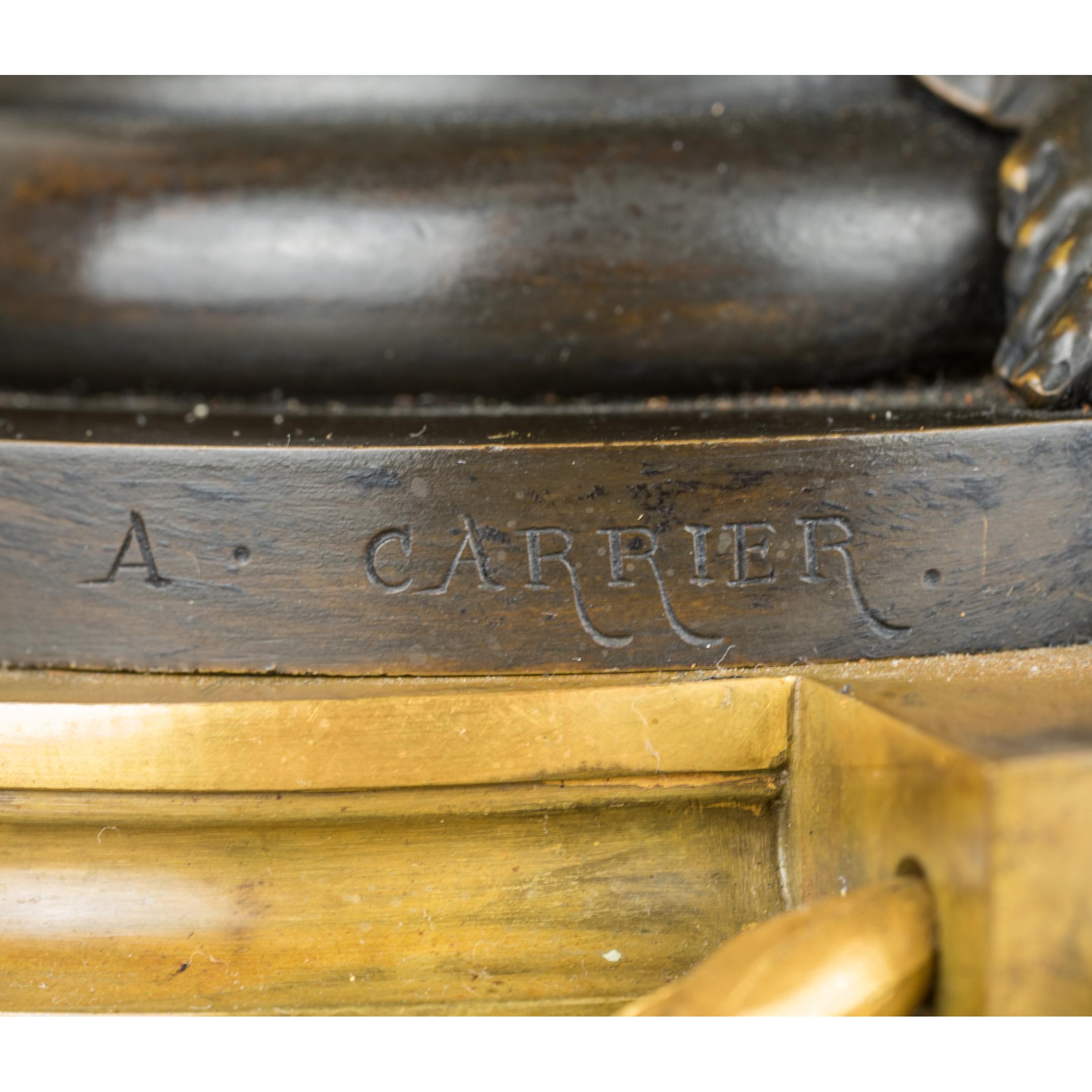 Pendule de cheminée figurative Napoléon III en bronze doré et patiné Carrier-Belleuse  en vente 3