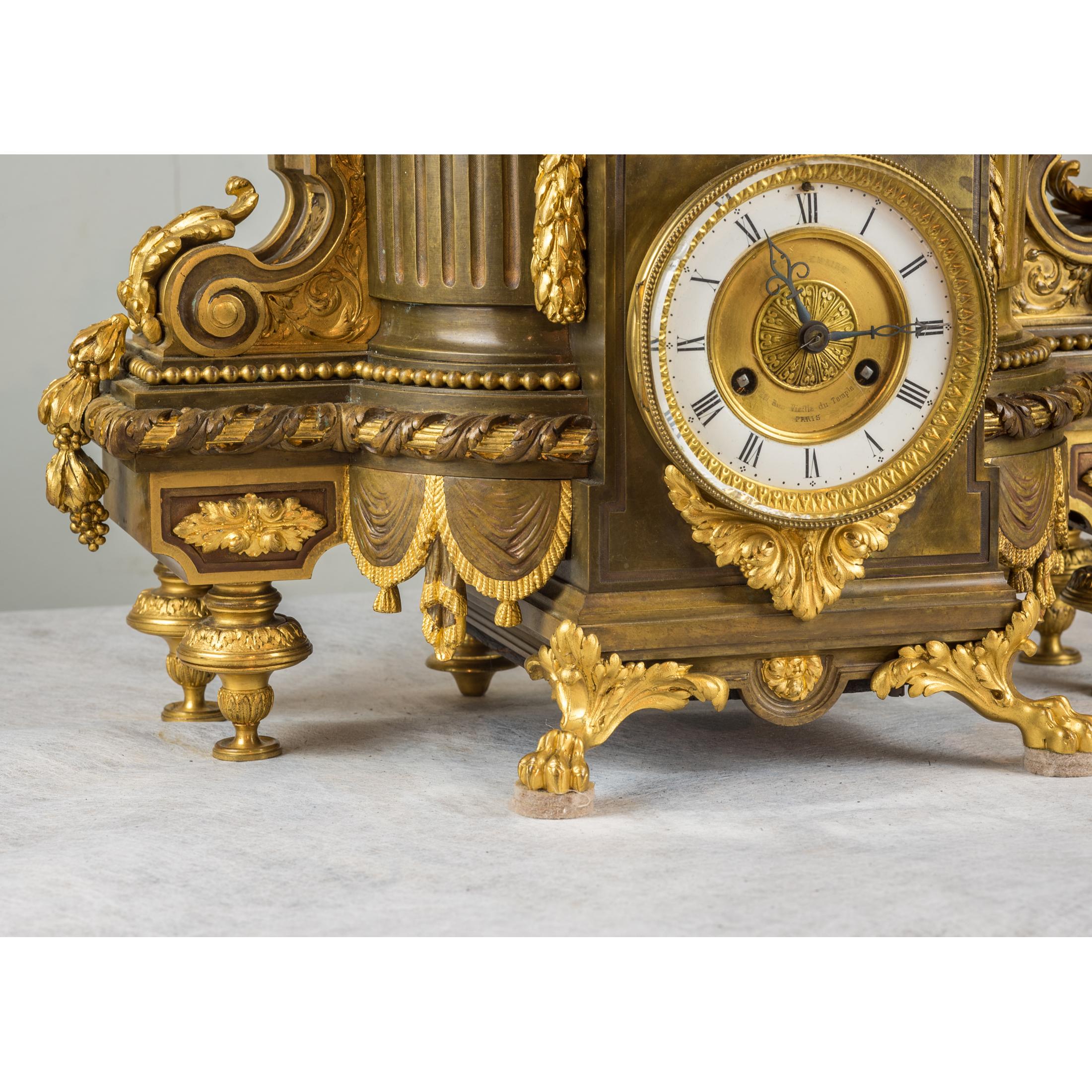 Carrier-Belleuse Napoleon III Gilt and Patinated Bronze Figural Mantel Clock  For Sale 4