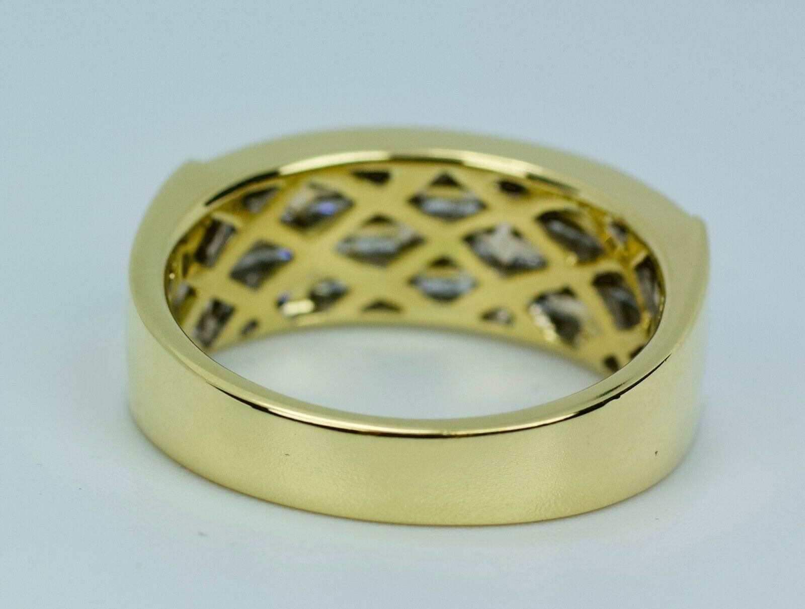 Women's or Men's Carriere 18 Karat Gold Princess Cut Diamonds 4 Row 2 Carat Invisible Set Ring