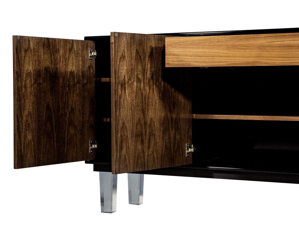 Carrocel Custom Modern Walnut and Acrylic Black Lacquered Sideboard Credenza For Sale 1