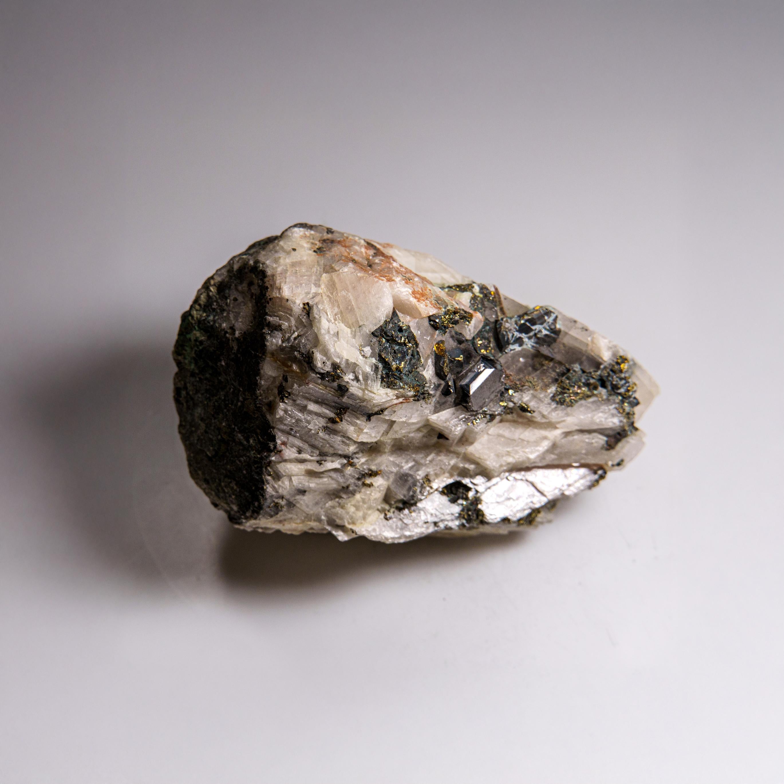 Carrollite from Kamoya Mines, Lualaba Province, Democratic Republic of the Congo For Sale 3
