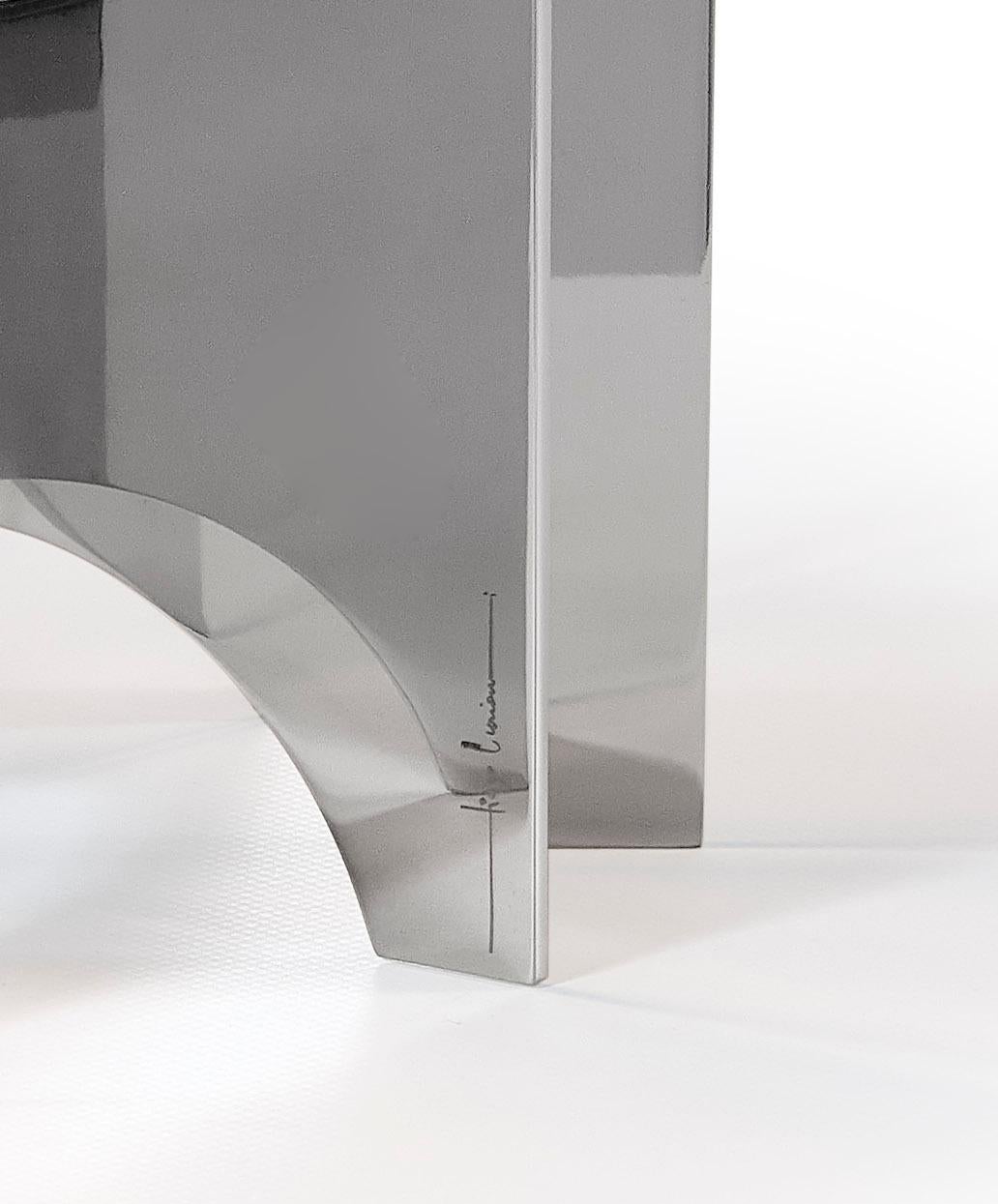 Lámpara de mesa Carrousel de acero sin cola by Tiago Curioni Siglo XXI y contemporáneo en venta