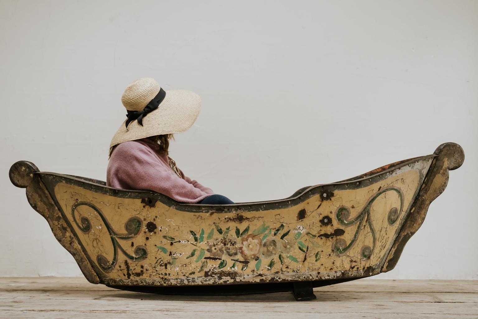 this boat was made for a French carroussel/merry-go-round,
handpainted, beginning of the 20th century, iron and wood,
makes a great planter/jardinière for your garden ... 