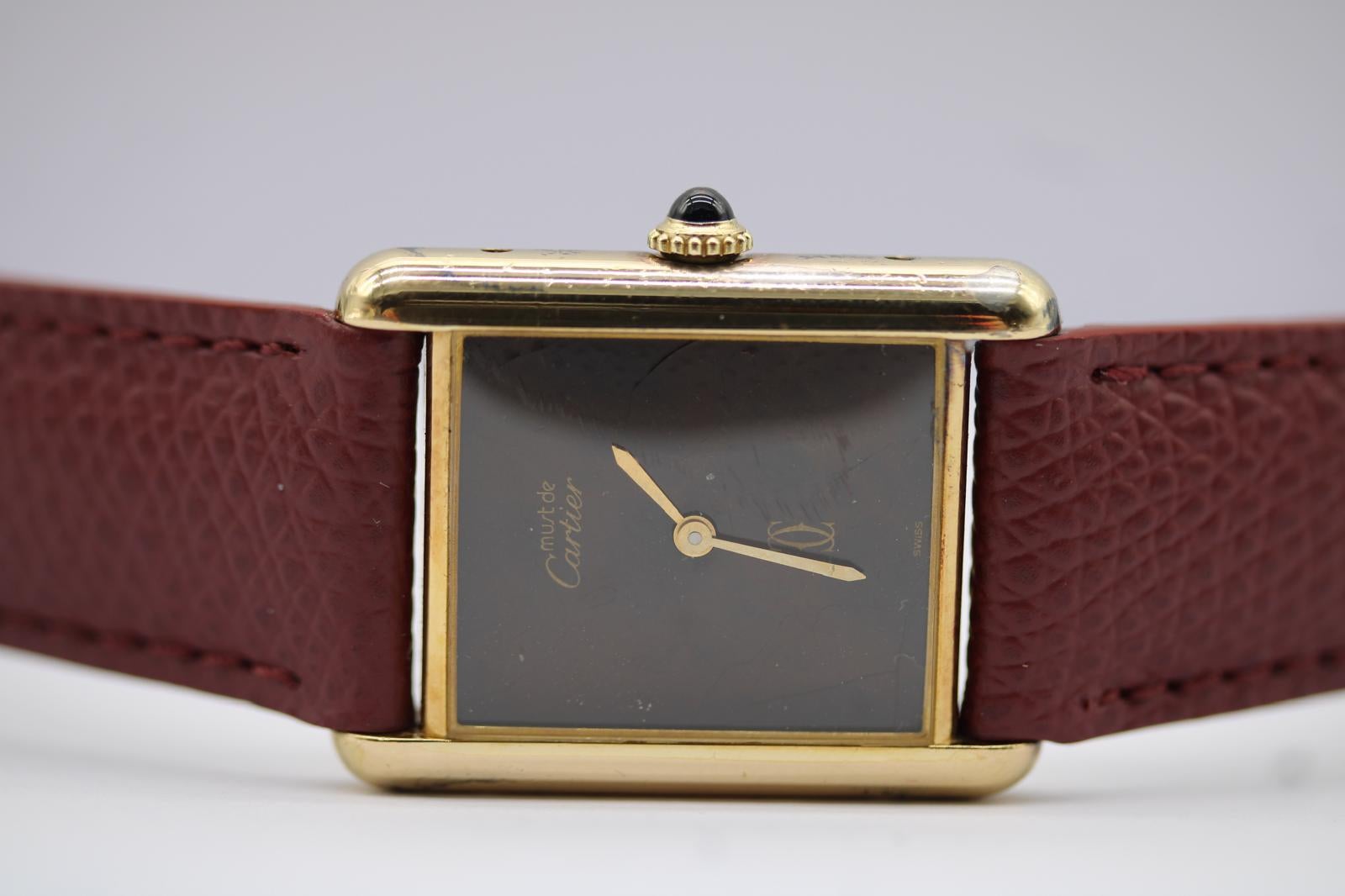 Must de Cartier Tank 25 x 30 mm Raro Quadrante Corteccia Carica Manuale  Circa anni '80 In condizioni buone in vendita a London, GB