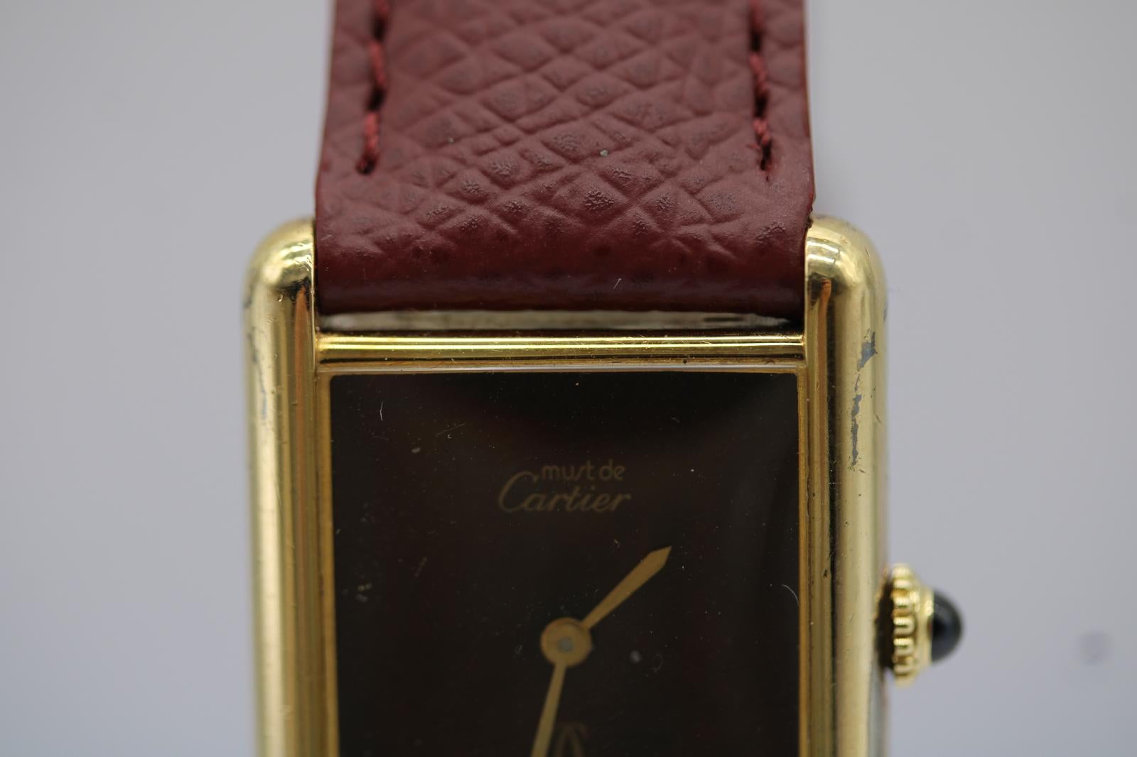 Must de Cartier Tank 25 x 30 mm Raro Quadrante Corteccia Carica Manuale  Circa anni '80 in vendita 4