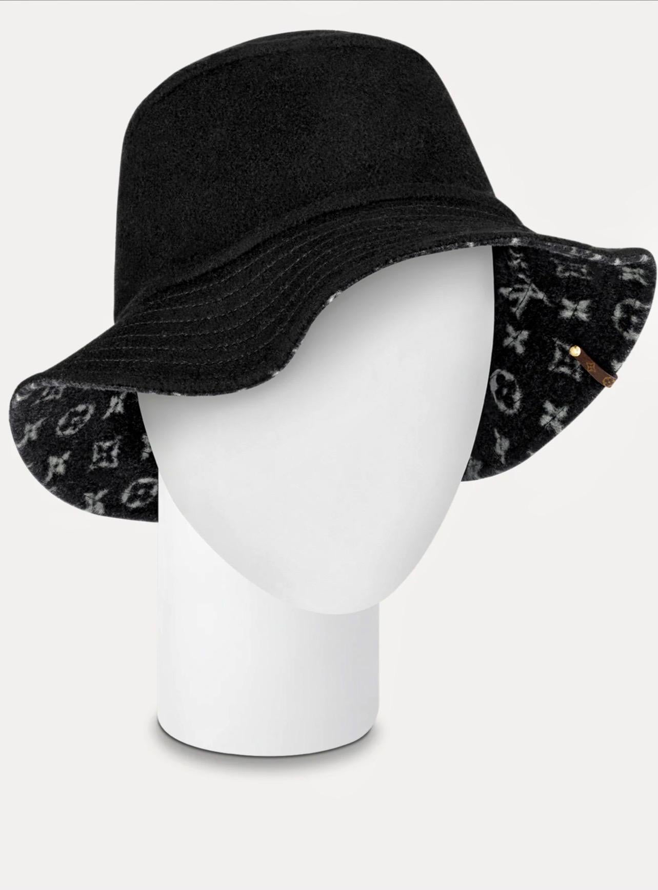 black bob hat