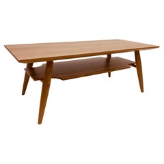 Mid-Century-Inspired Coffee Table with Shelf in Red Oak