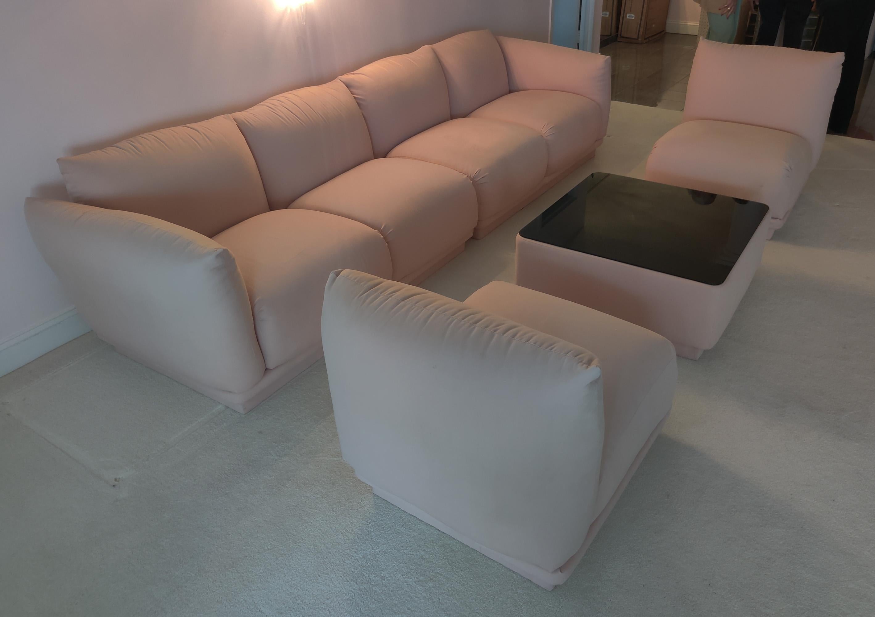 Carsons 5-Piece Divano e Tavolo Set Soggiorno Tappezzeria Rosa e Vetro Fumé 5