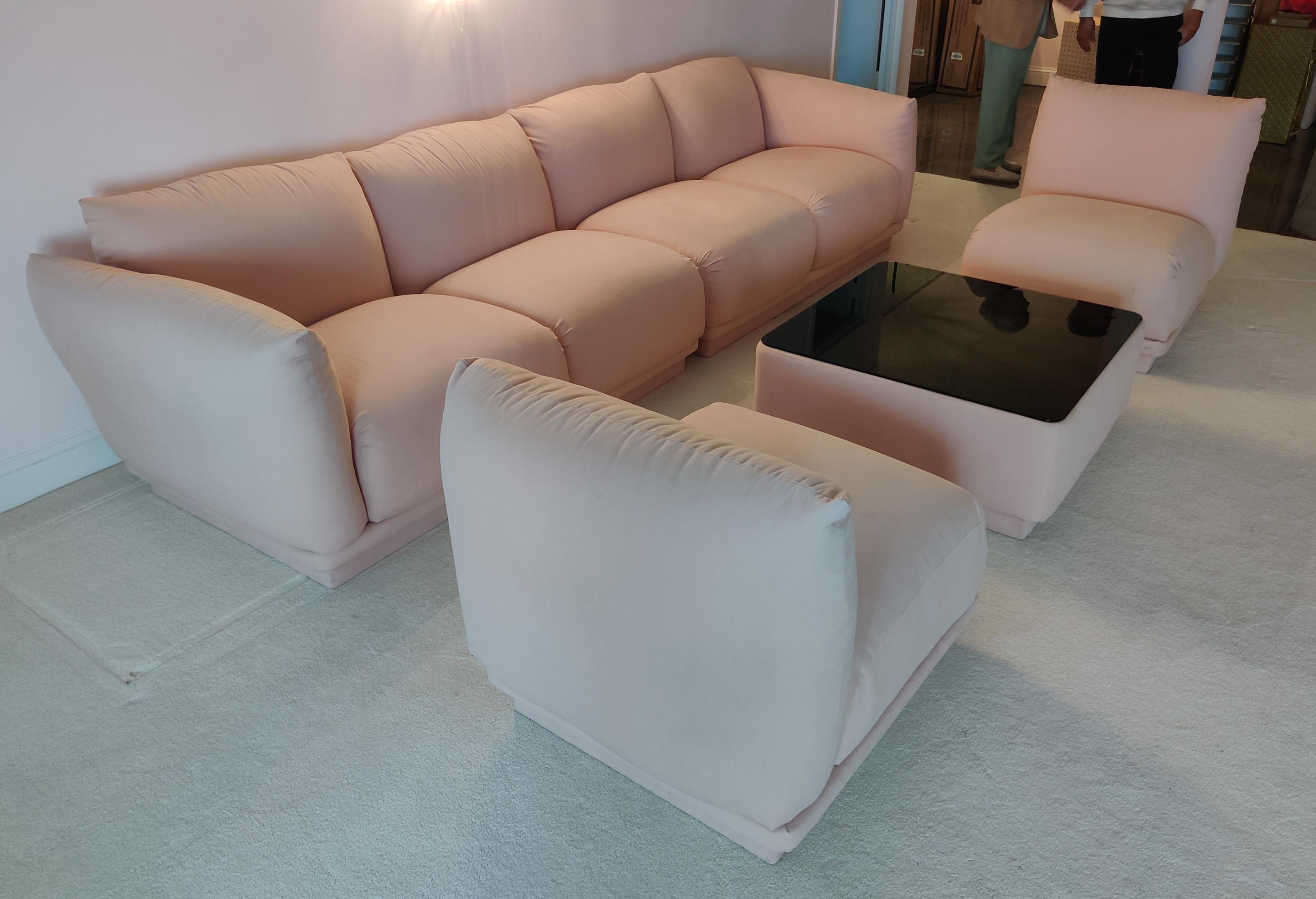 Carsons 5-Piece Divano e Tavolo Set Soggiorno Tappezzeria Rosa e Vetro Fumé 1
