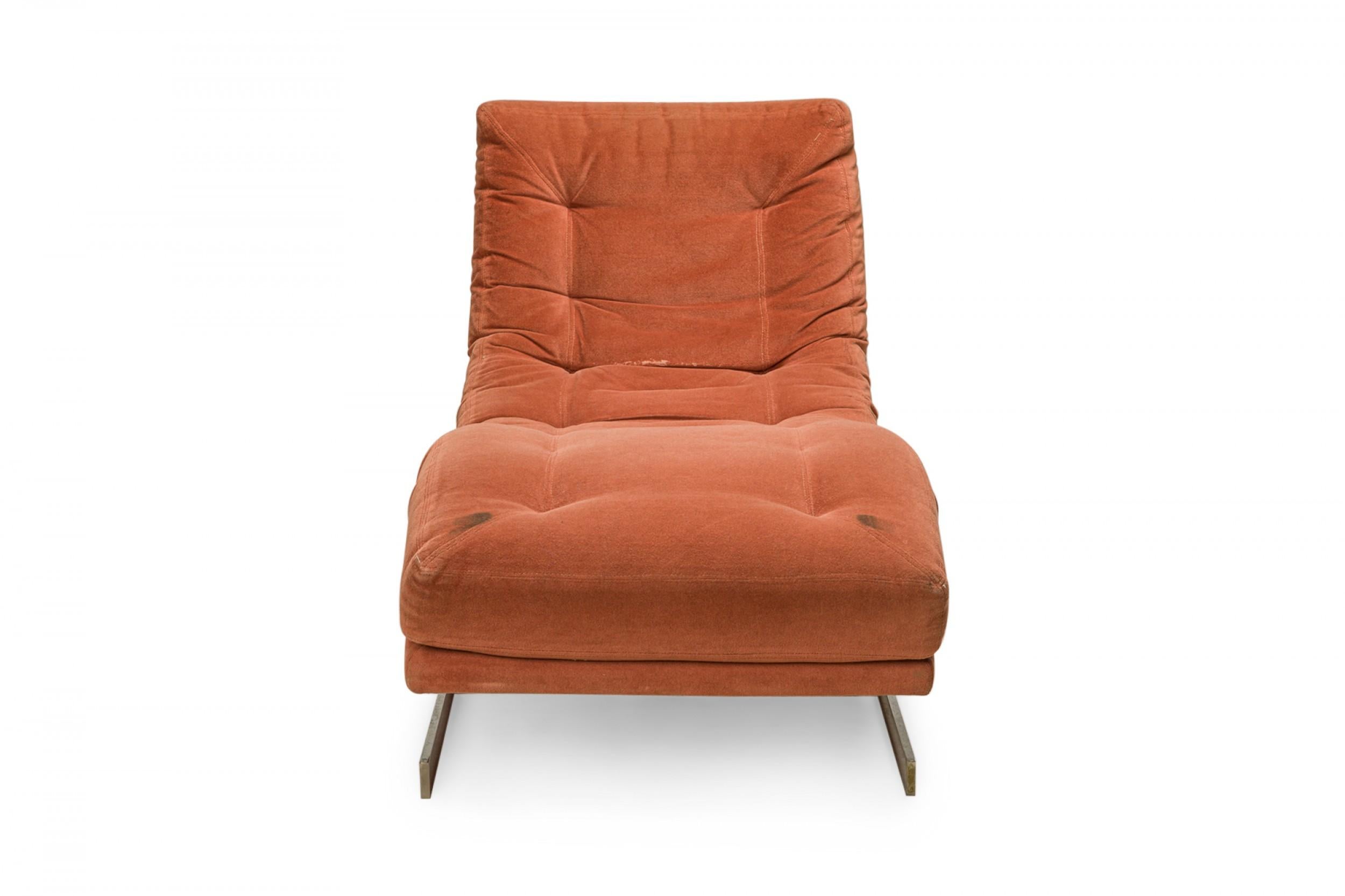 American mid-century 'wave' form chaise lounge with orange velour button tufted upholstery with a T-shaped polished chrome base. (CARSONS)(Available in different upholstery: DUF0350, DUF0351, DUF0352)
 