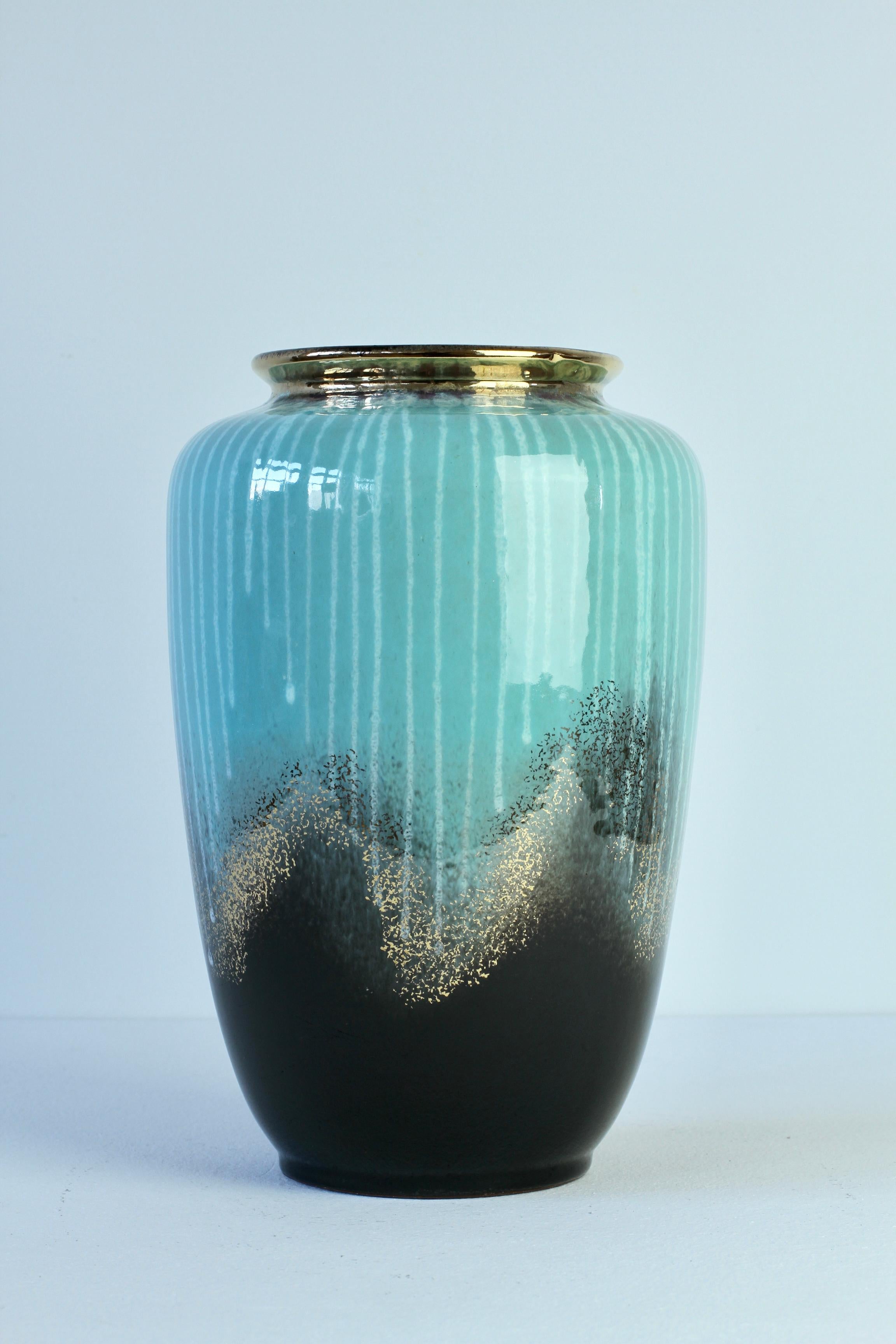 Mid-Century Modern Vase vintage d'Allemagne de l'Ouest noir et or turquoise des années 1950 de Carstens en vente