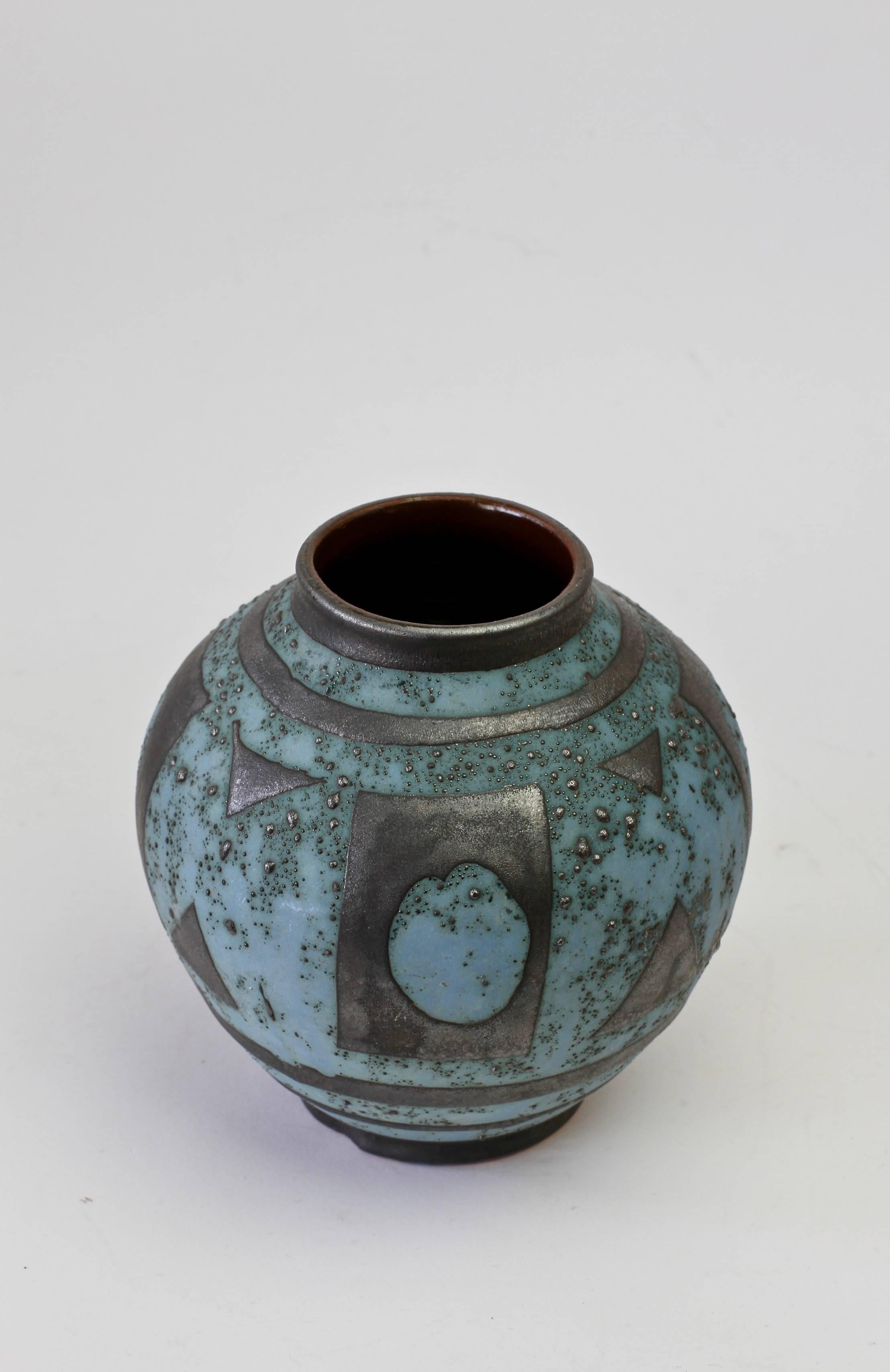 Carstens 'Ankara' Vintage Midcentury Graphite and Blue West German Vase, 1950s 2