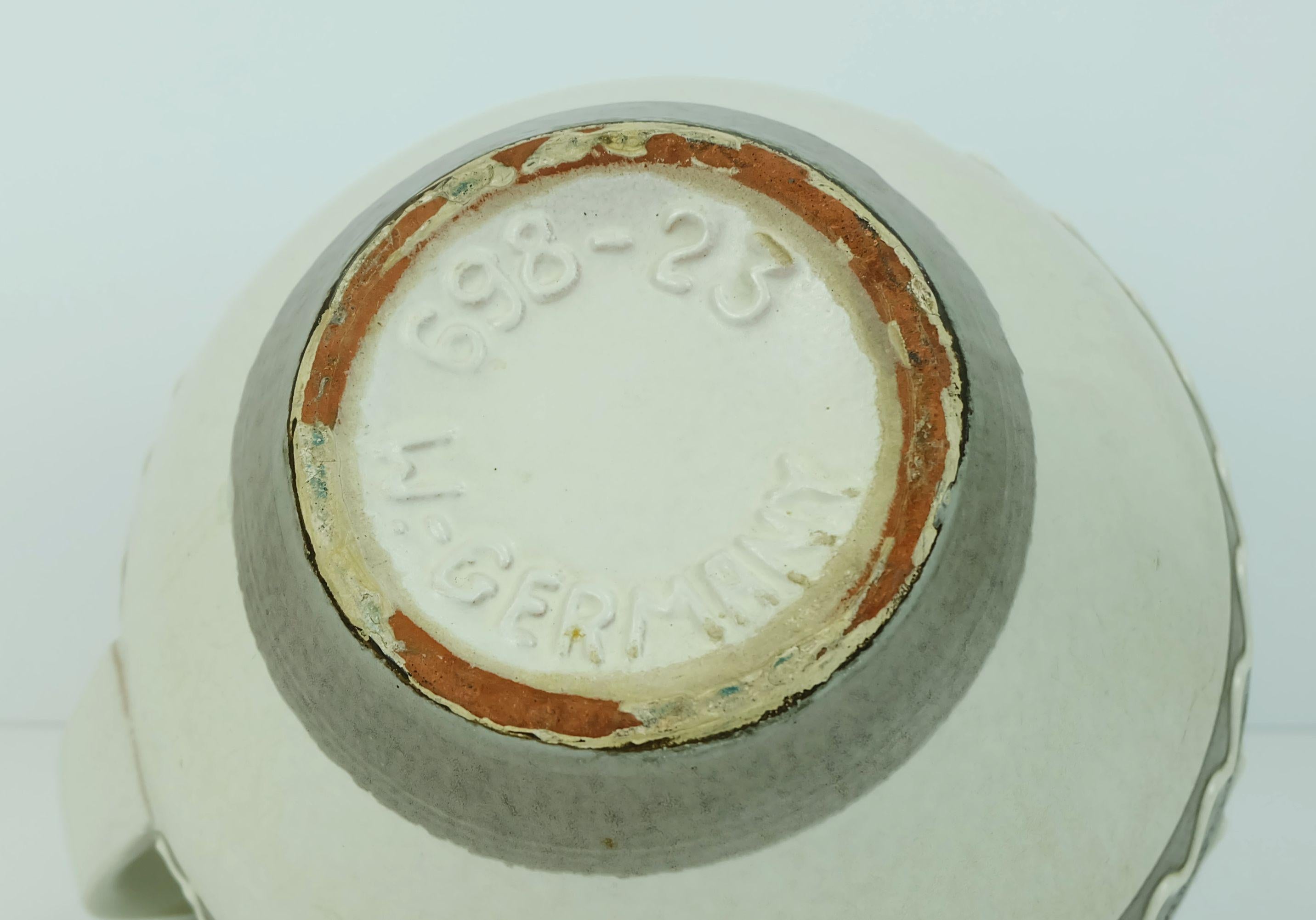 VASO carstens keramik modello 698-23 decoro astratto in bianco e sfumature di marrone in vendita 2