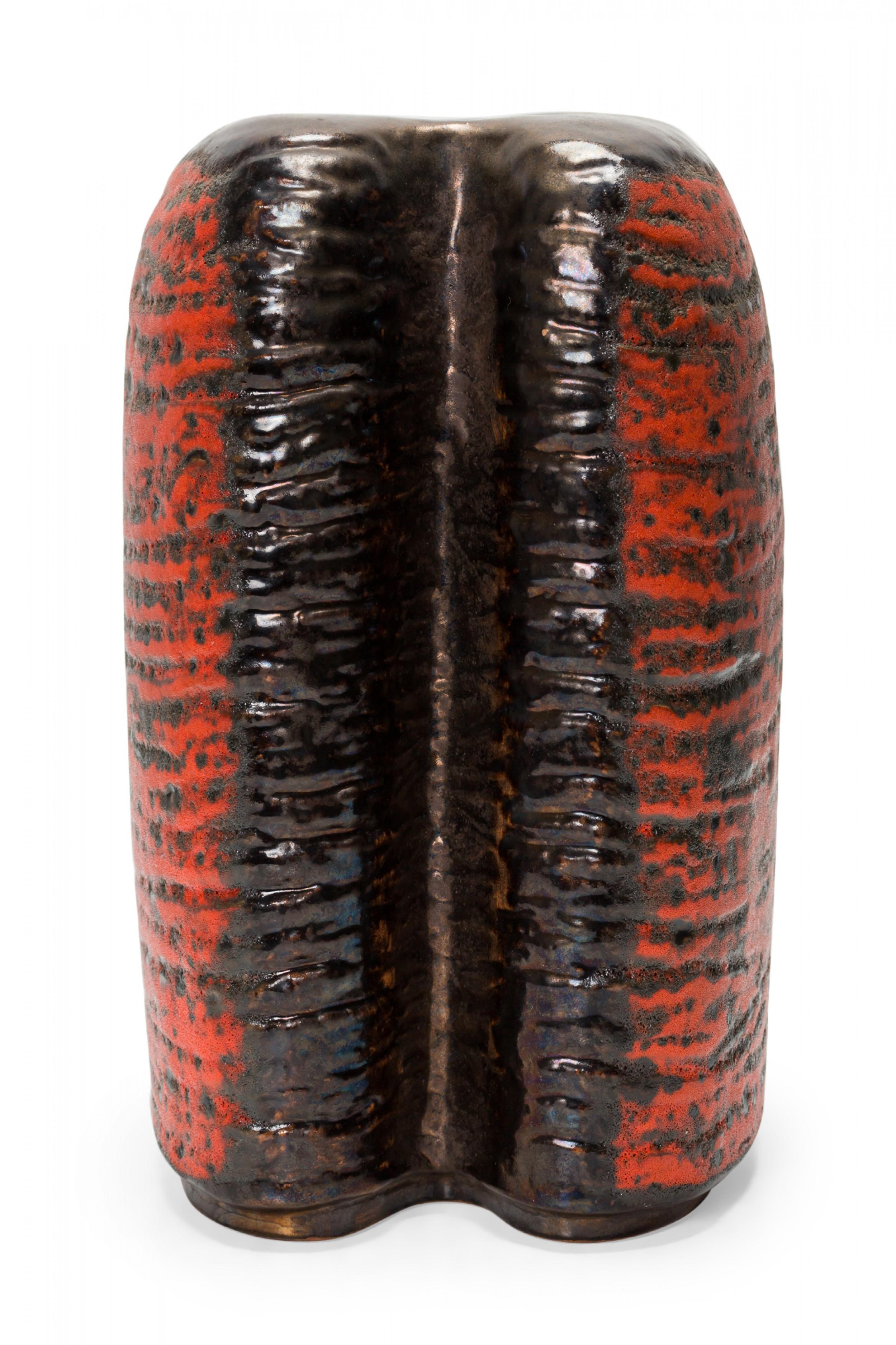 Carstens of Tönnieshof West German Two-Lobed Form Orange and Black Fat Lava Vase In Good Condition For Sale In New York, NY