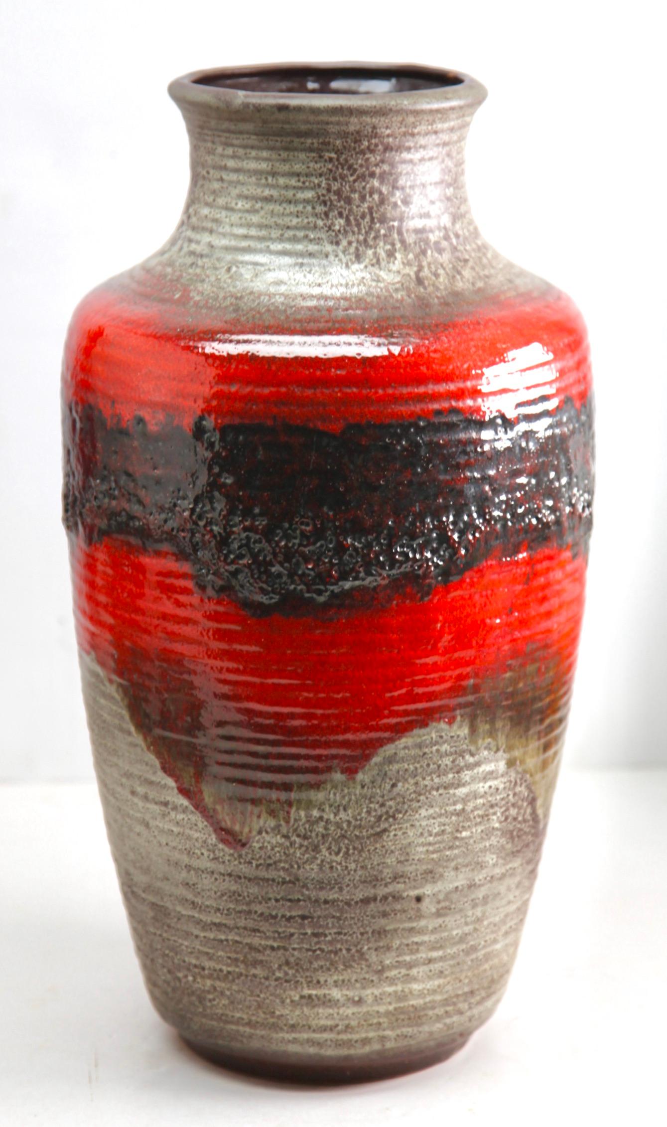 Mid-Century Modern Carstens Tonnieshof Fat Lava Floor Vase with Red Drip-Glaze 7901-45 W-Germany' For Sale