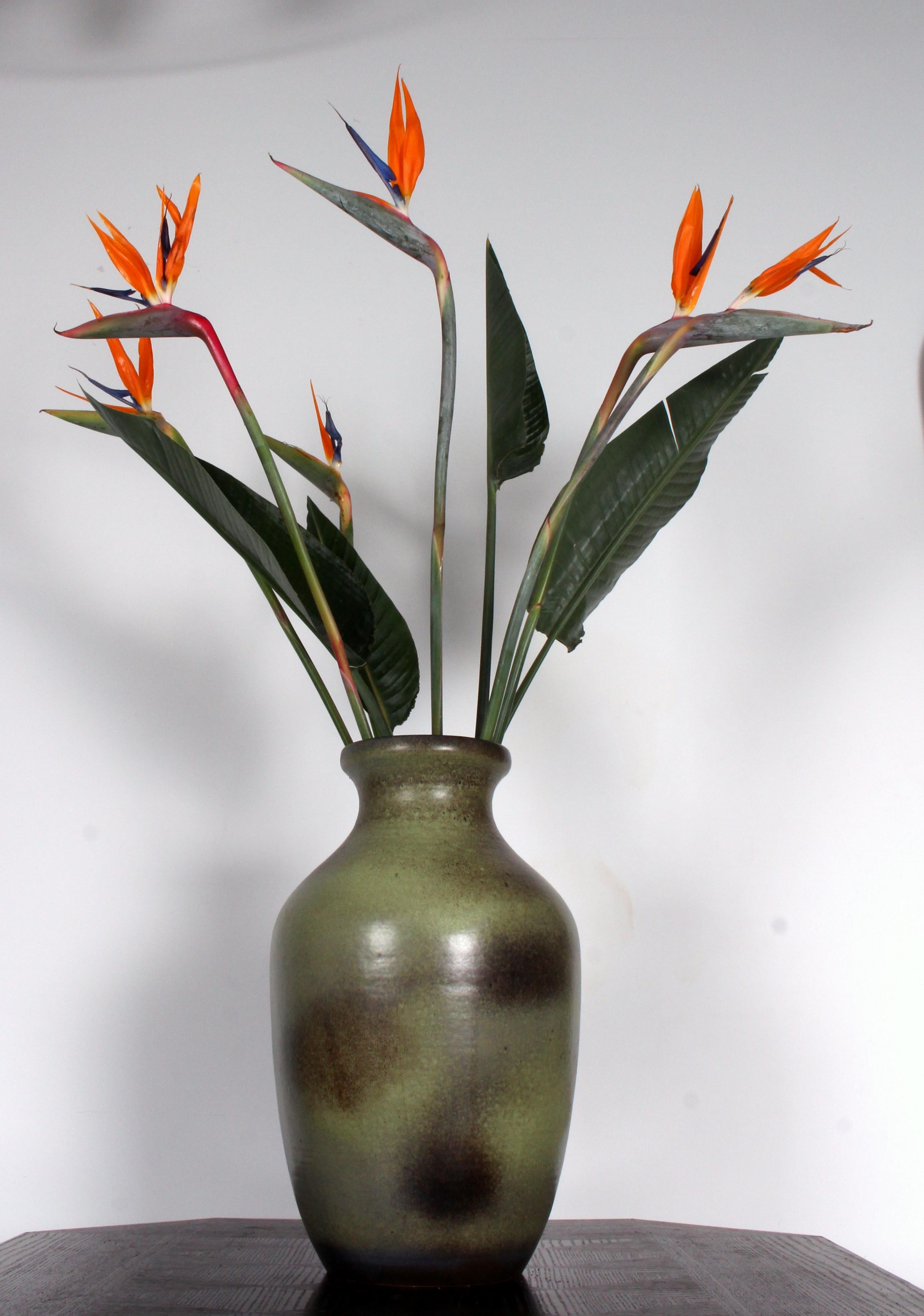 Carstens Tönnieshof German Floor Vase 60s 70s huge (50cms) cloud green glaze For Sale 5
