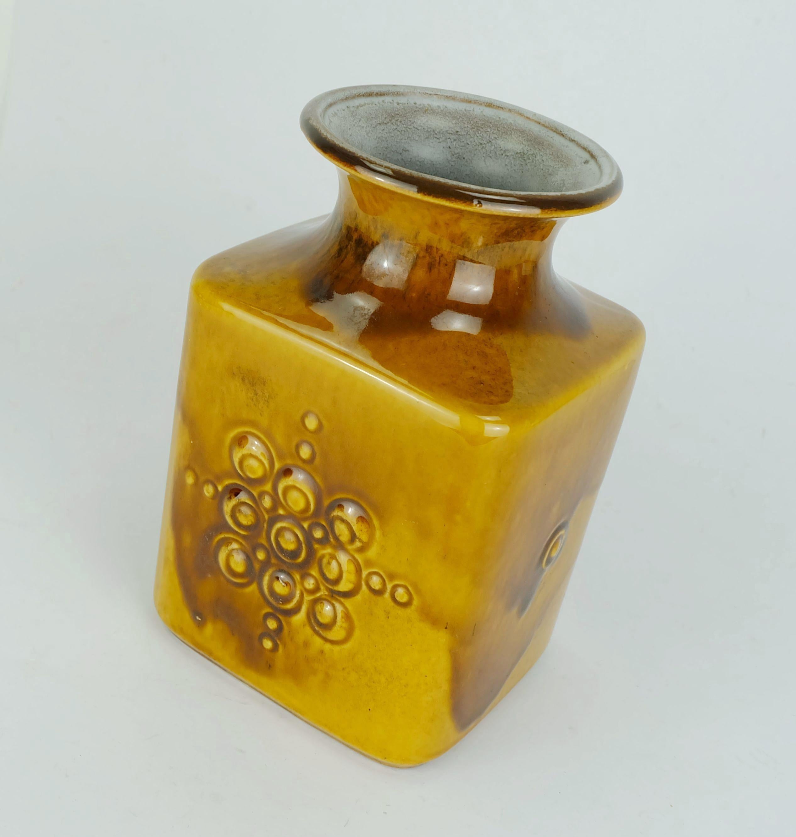 Tedesco VASO carstens smalto ambrato decorazione a rilievo modello n. 7012-20 metà secolo 1960 WGP in vendita