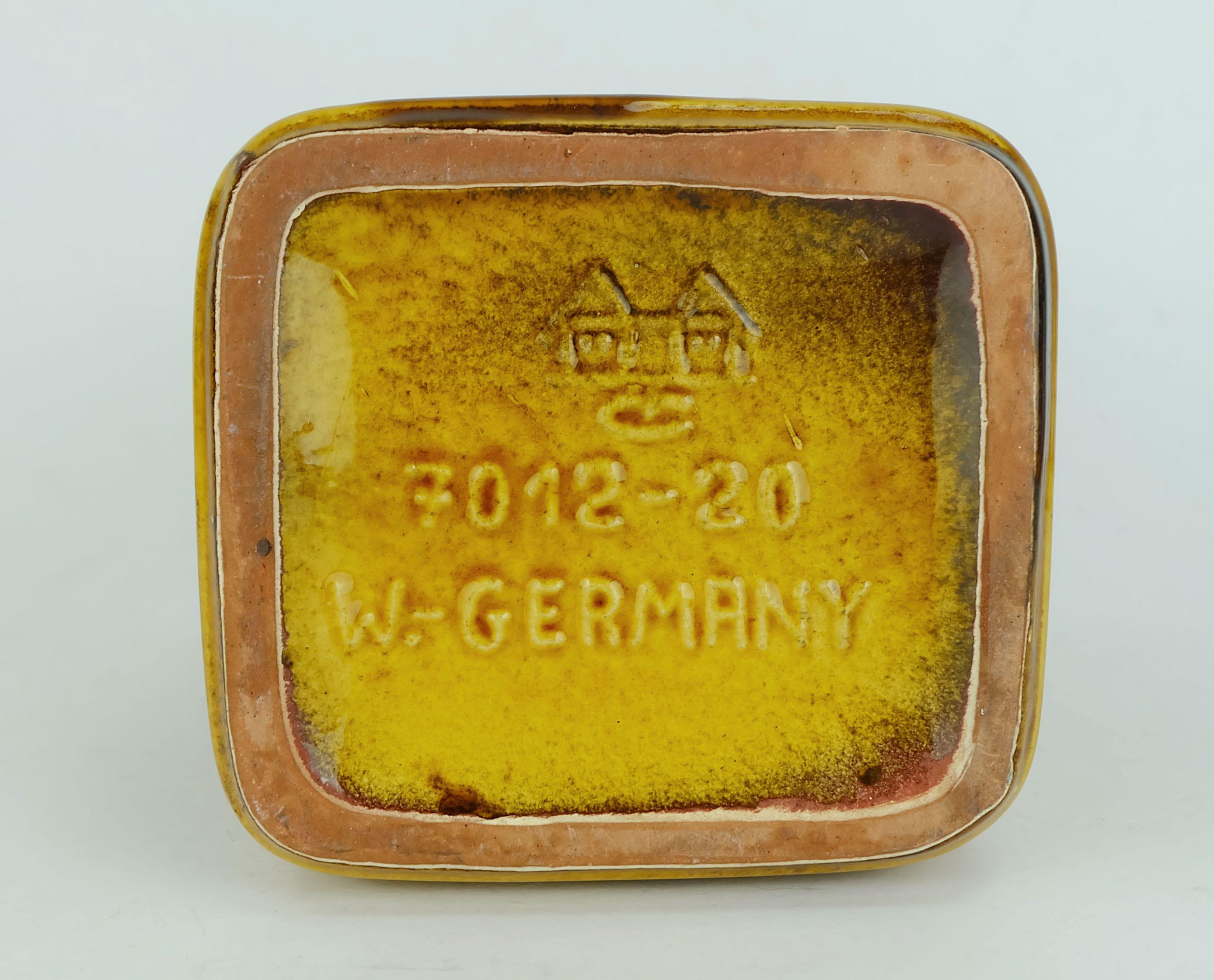 VASO carstens smalto ambrato decorazione a rilievo modello n. 7012-20 metà secolo 1960 WGP in vendita 2
