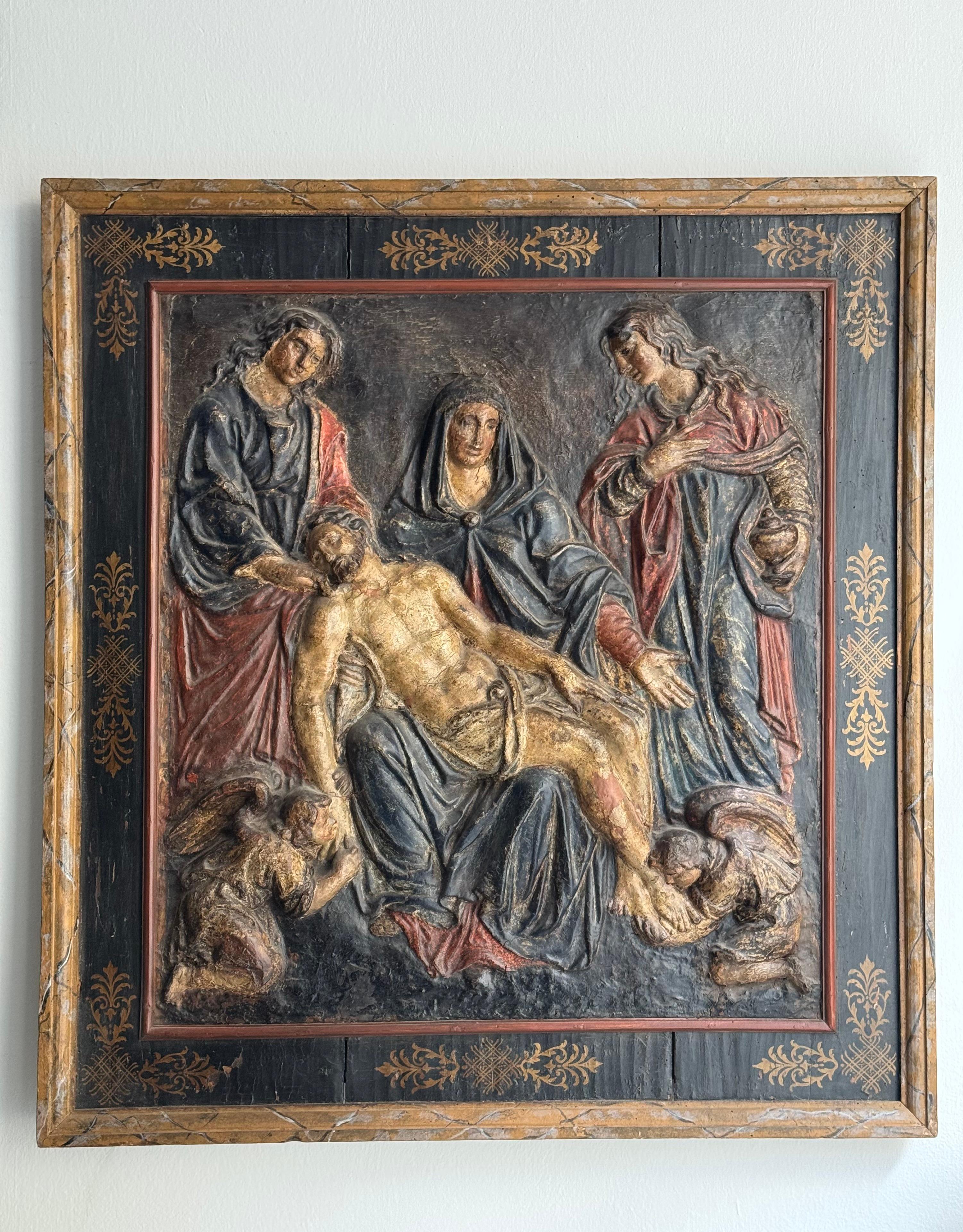 Cartapesta policroma raffigurante la Deposizione di Cristo. XVII secolo in vendita 11