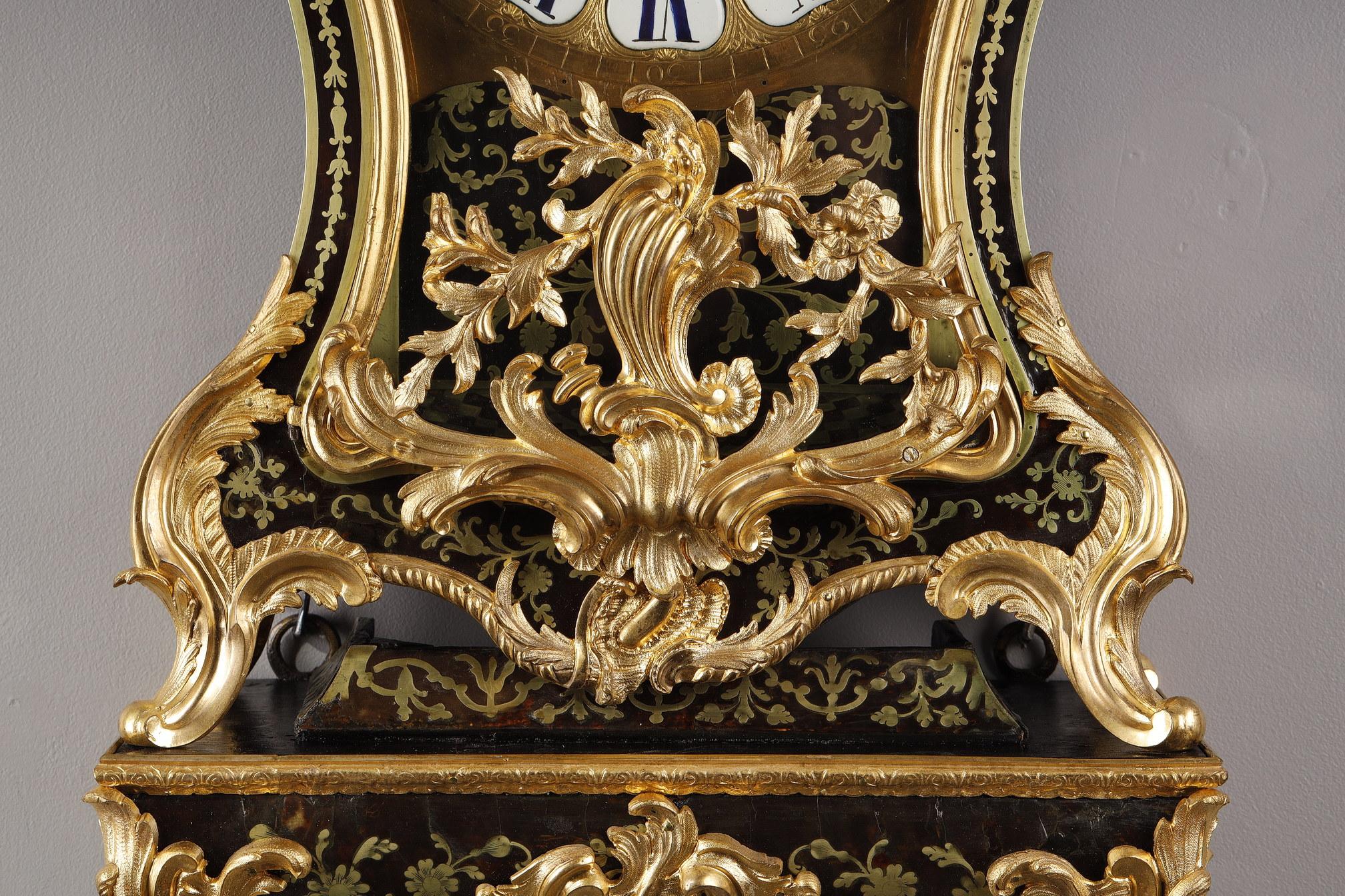 Cartel und seine Konsole mit Boulle-Intarsien und vergoldeter Bronze, Louis XV.-Periode im Angebot 1