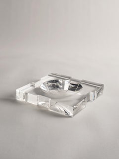 Carter: große Acrylschale Clear Large von Greg Natale