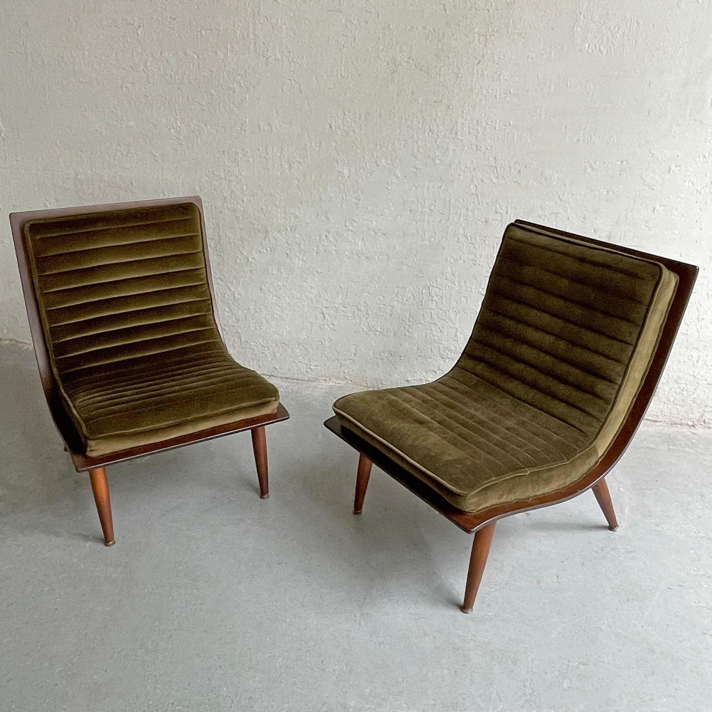 Carter Brothers Walnut Bentwood Scoop Lounge Chairs 1