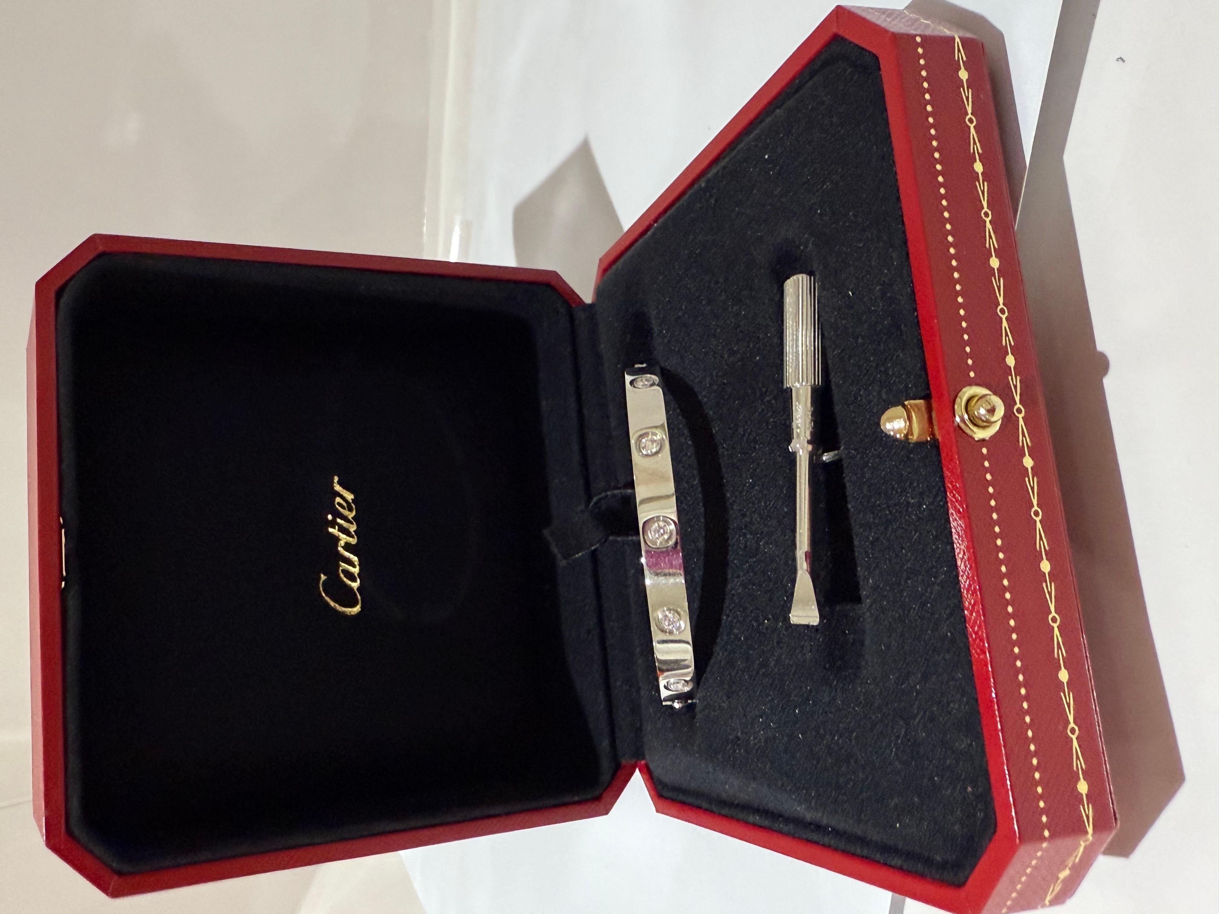 Contemporary Carter love bracelet white gold and diamonds For Sale