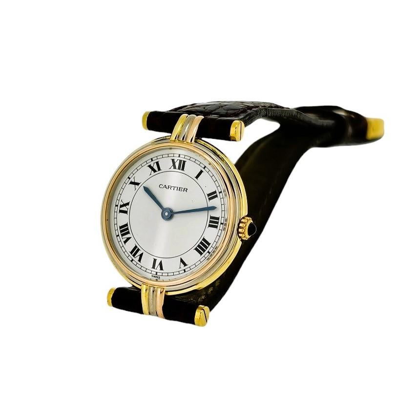Women's Carter Paris Trinity Vendome Watch, Ref. 11034 .  Ladies small, Circa 1980'S For Sale