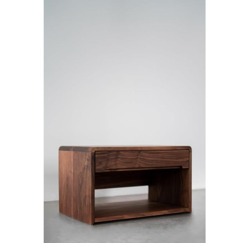 This nightstand is custom made in Los Angeles. The solid walnut casing is cut to size and joined. The routed drawer pull allows for easy access and is finished with a sleek, soft close slide.

Walnut + Birch Interior
Hardwax Oil Finish

For all