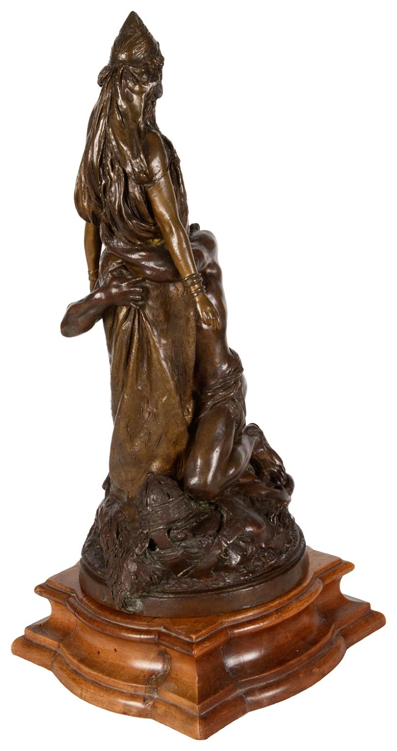 Bronzo Carthage, un gruppo in bronzo patinato di Theodore Riviere in vendita