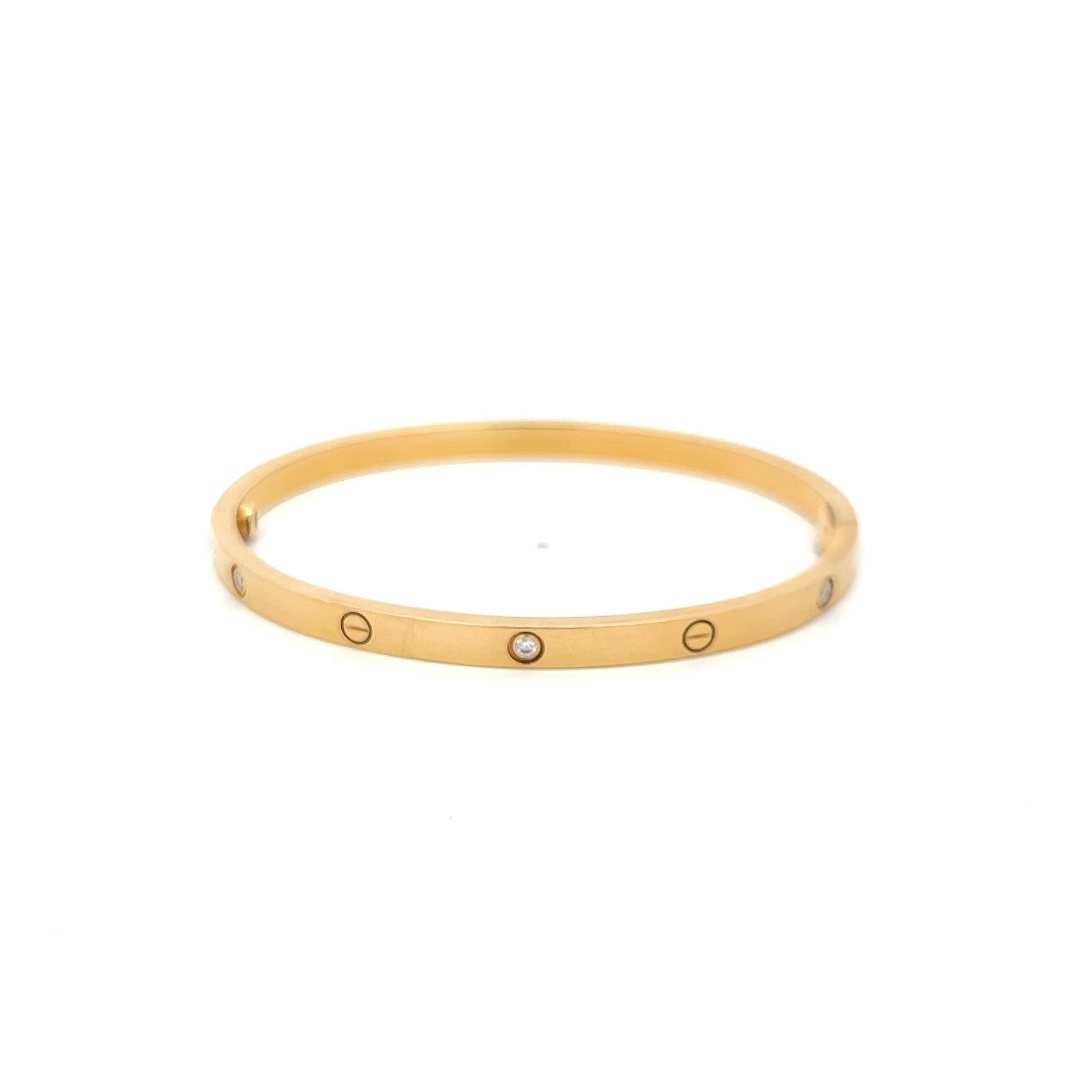 Taglio rotondo Cartier 0,15 carati di diamante rotondo in oro giallo 18 carati Bracciale dell'amore con Cert Misura 16 in vendita