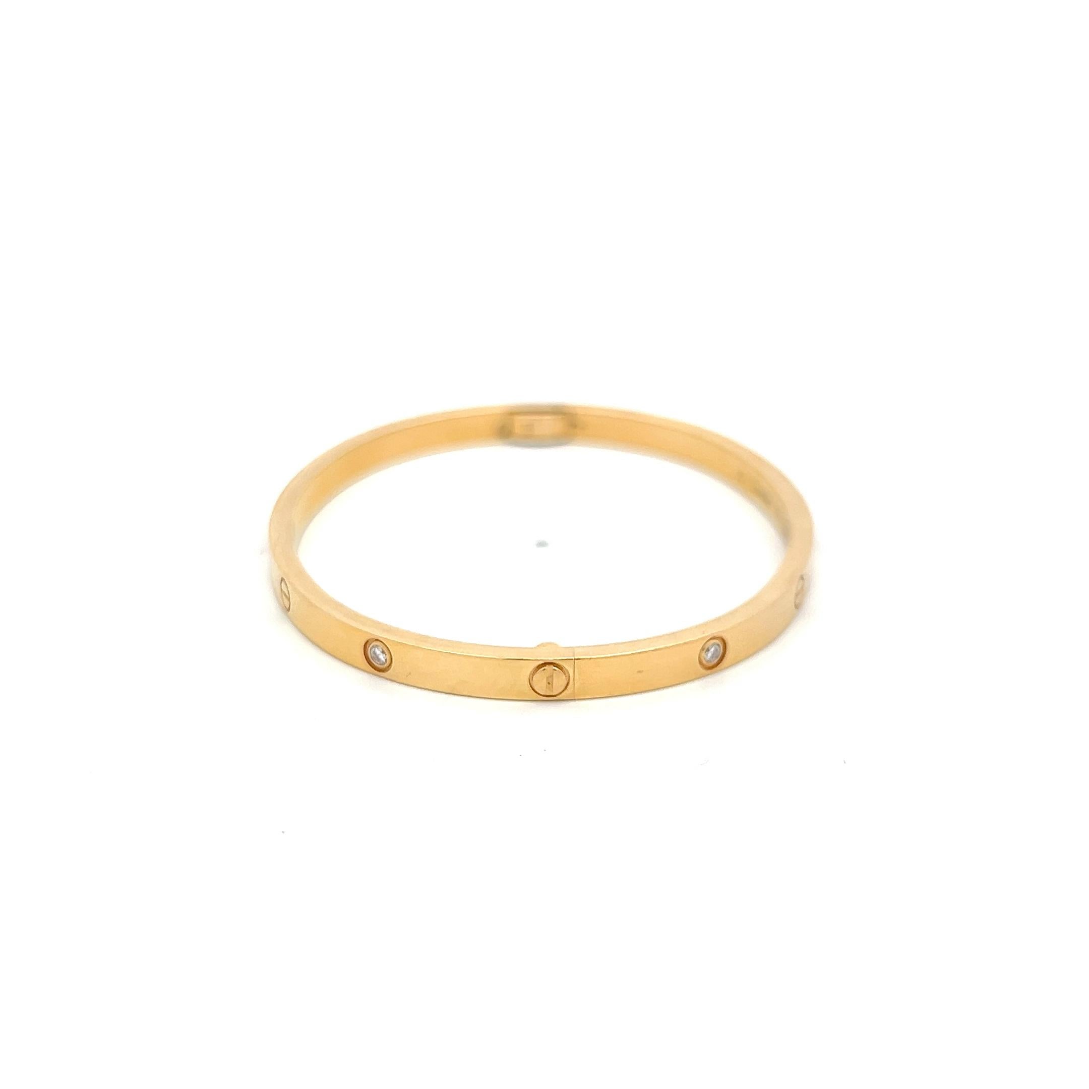 Cartier 0,15 carati di diamante rotondo in oro giallo 18 carati Bracciale dell'amore con Cert Misura 16 In condizioni buone in vendita a New York, NY