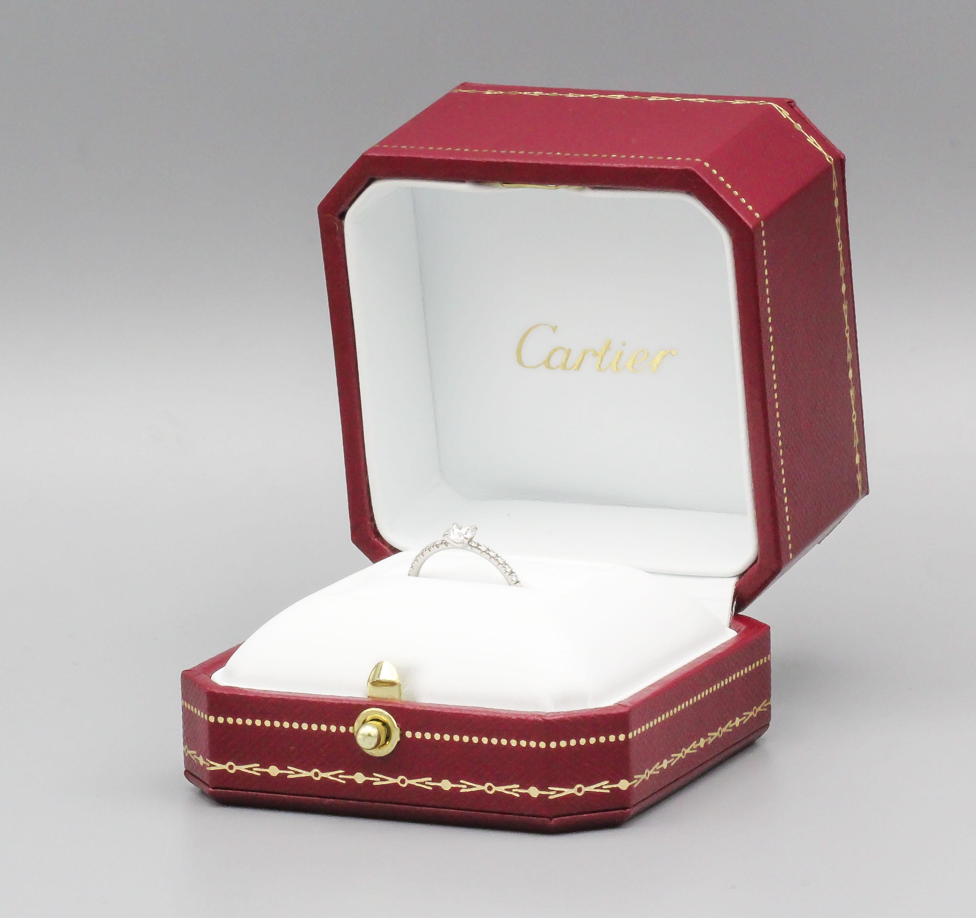 Cartier 0.30 Carat E VS1 Diamond and Platinum Engagement Ring with GIA Report For Sale 7