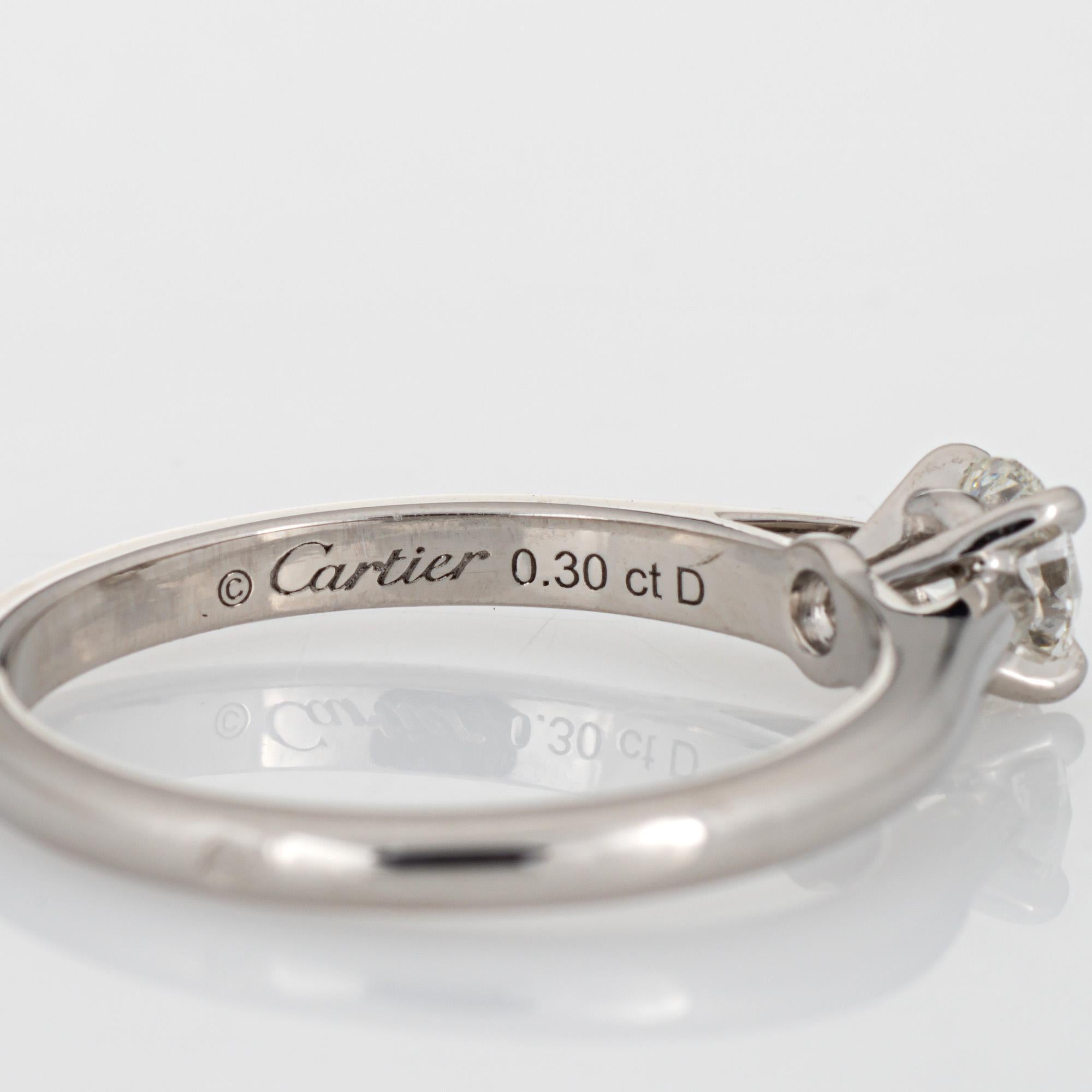 Cartier Bague de fiançailles en platine avec diamant de 0,30 carat, taille 5, certifiée par le GIA  Pour femmes en vente