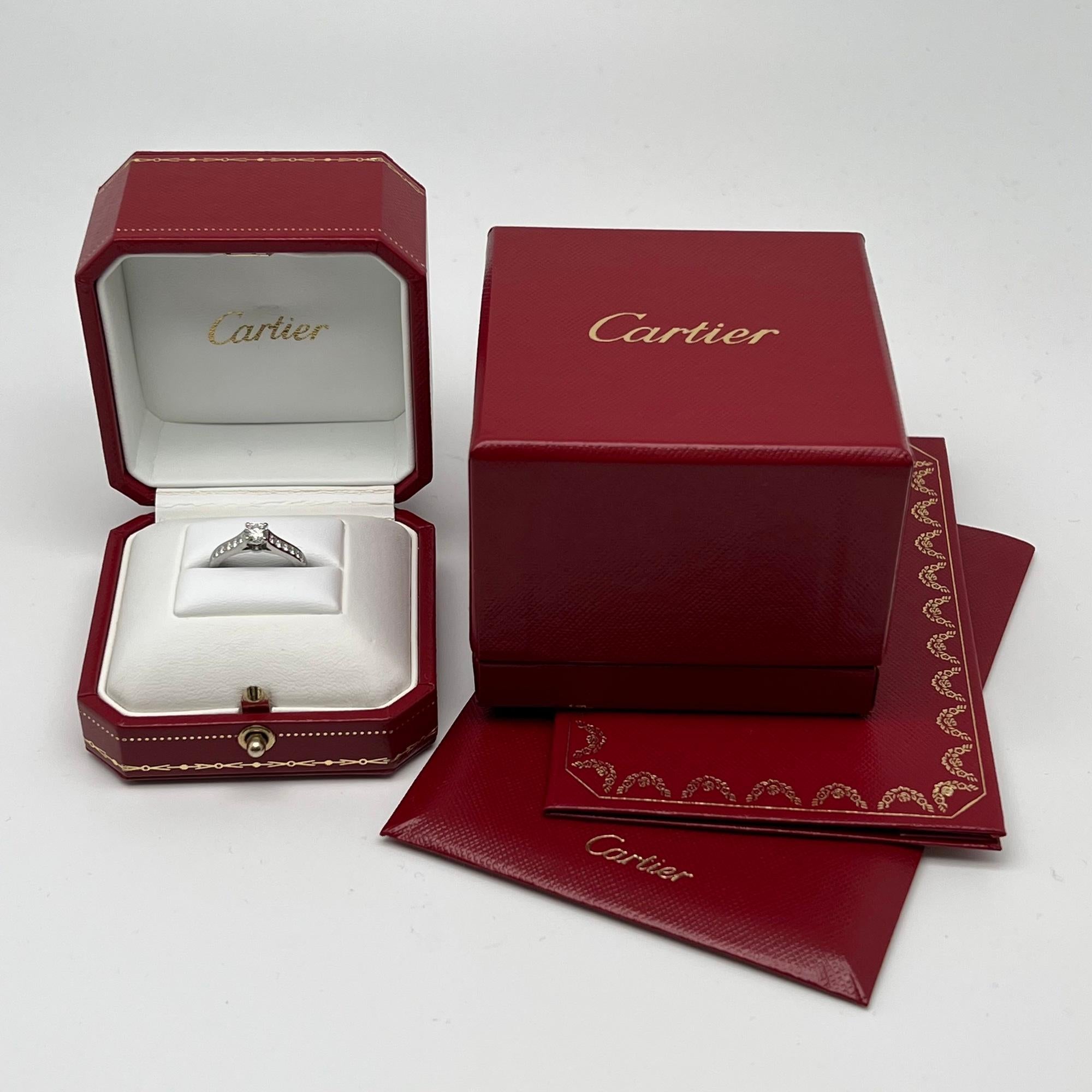 Platin-Verlobungsring mit 0,33 Karat Diamant Solitär von Cartier 1