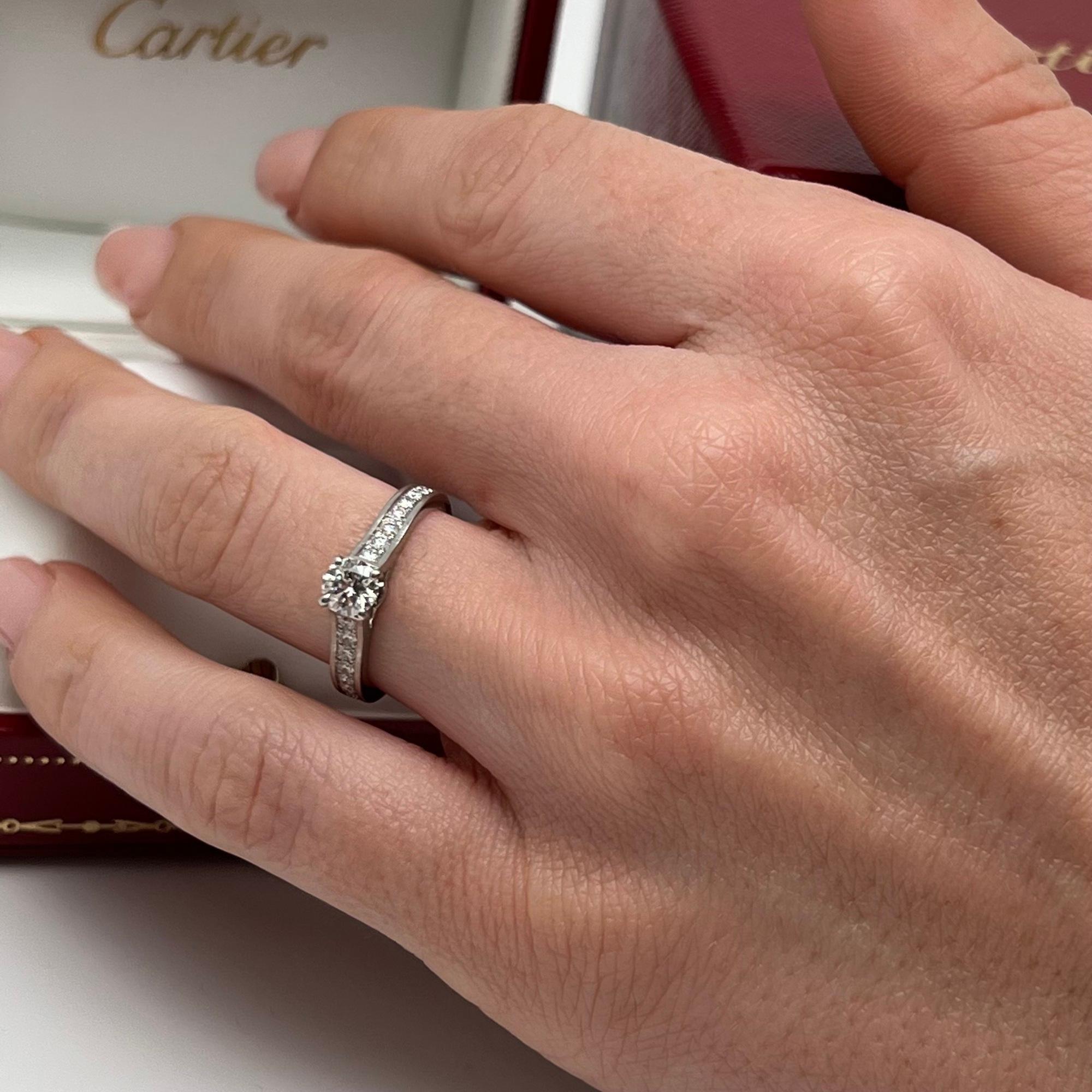 Platin-Verlobungsring mit 0,33 Karat Diamant Solitär von Cartier 2
