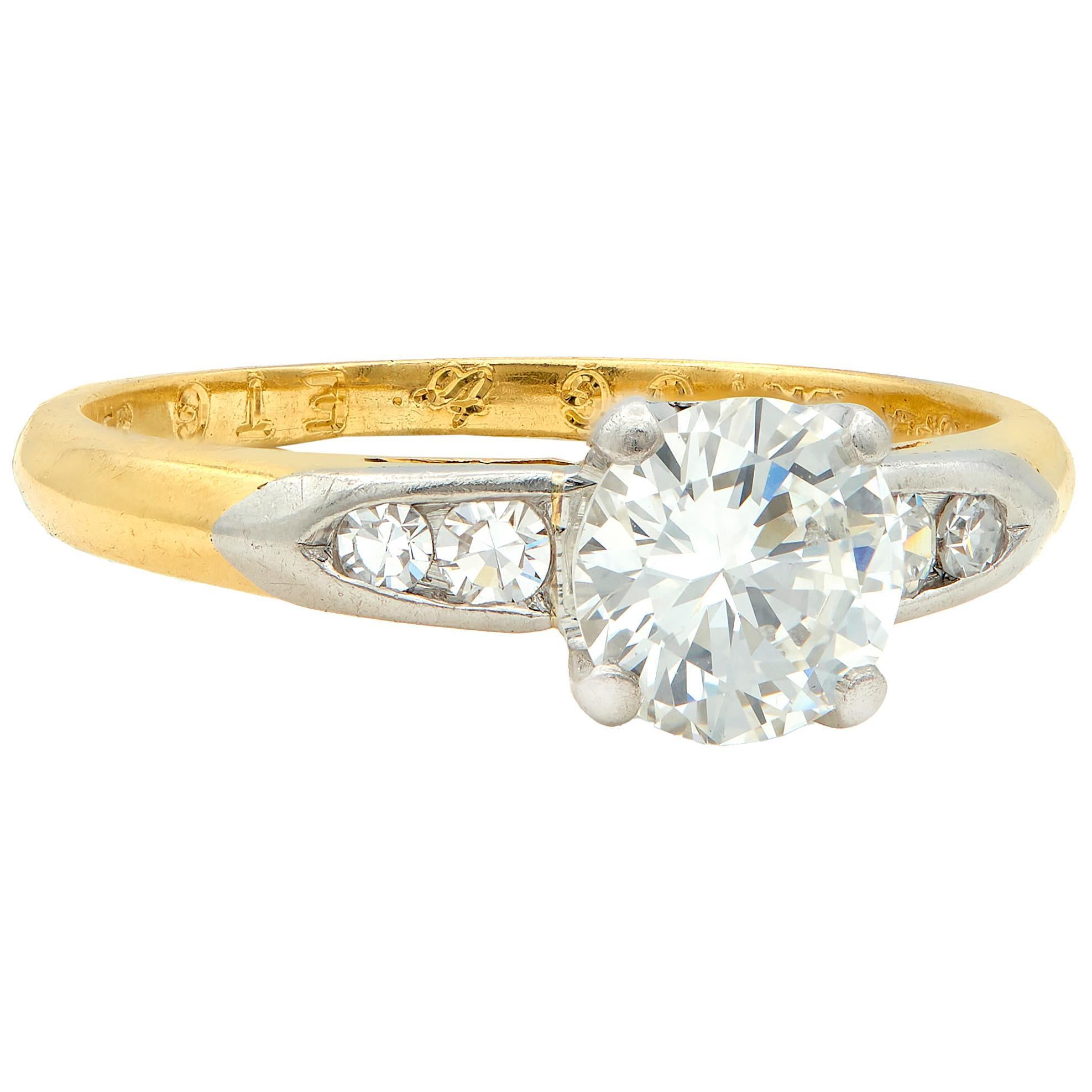 Cartier 0.73 CTW Transitional Cut Diamond Platinum 18K Gold Engagement Ring Contemporáneo en venta